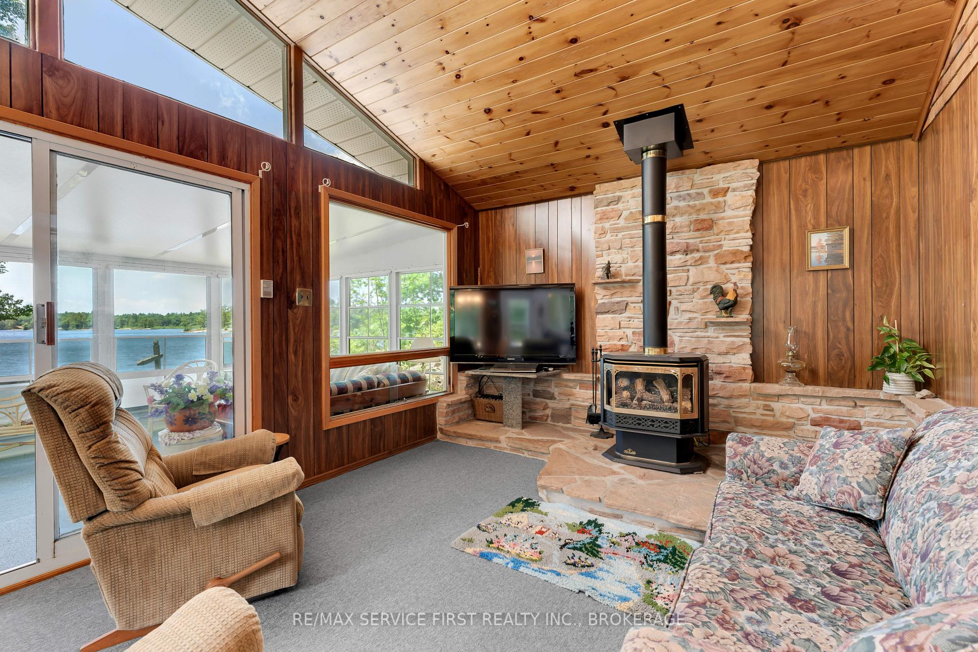 Photo 14 of 1066 Breen Lane, Frontenac, Frontenac Centre — HOMEH