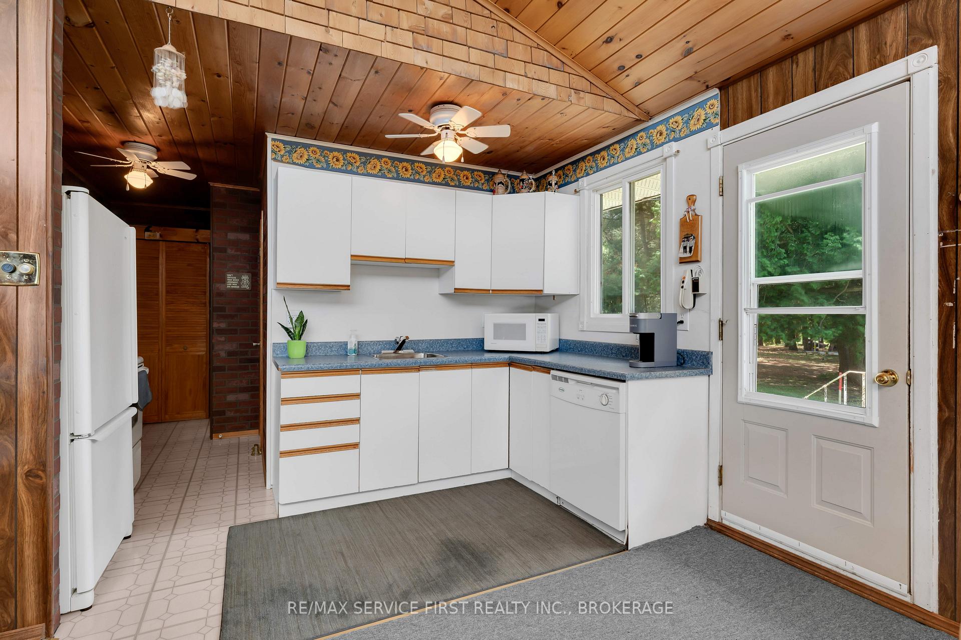 Photo 17 of 1066 Breen Lane, Frontenac, Frontenac Centre — HOMEH