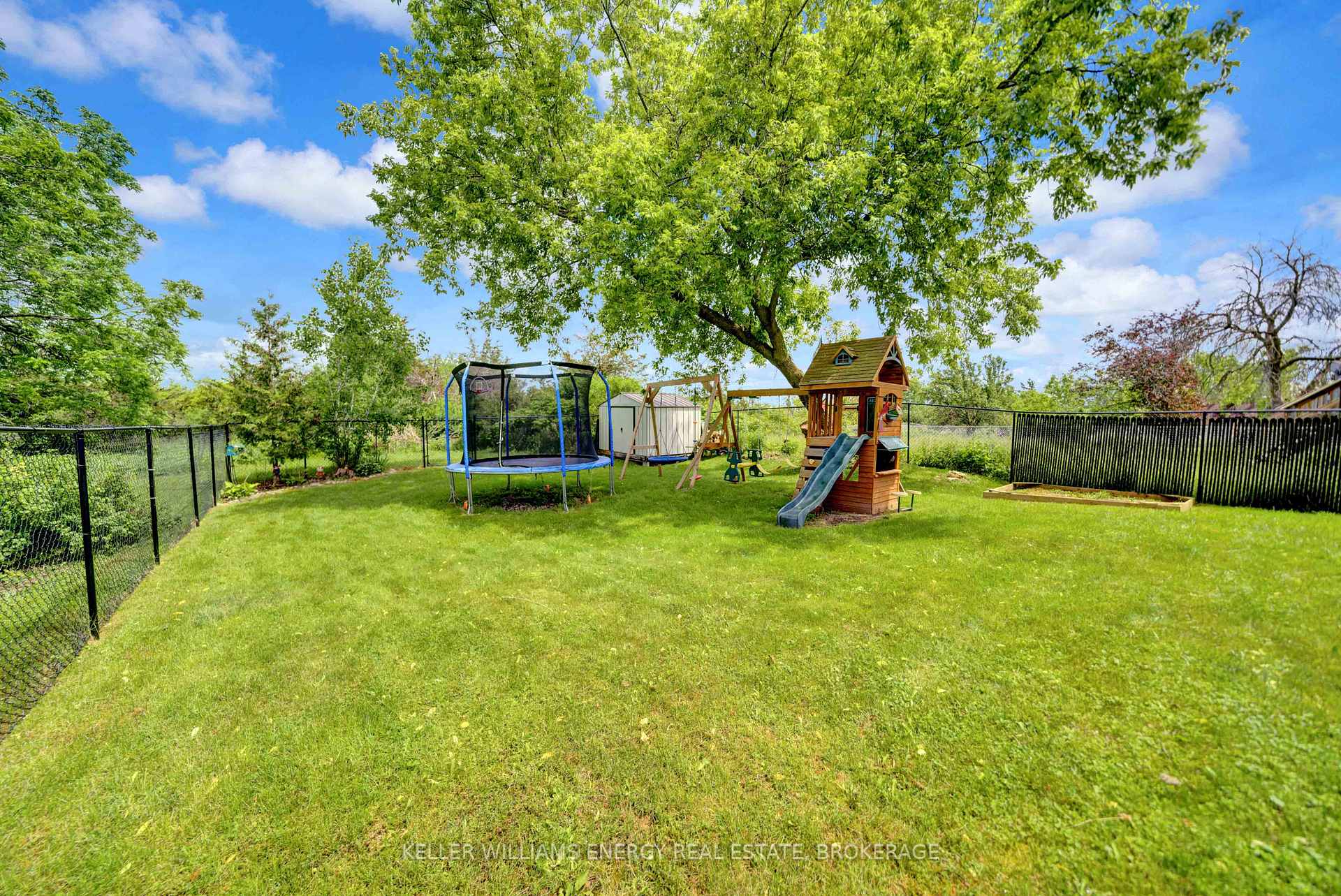Photo 31 of 83 West Street, Belleville, Belleville Ward — HOMEH