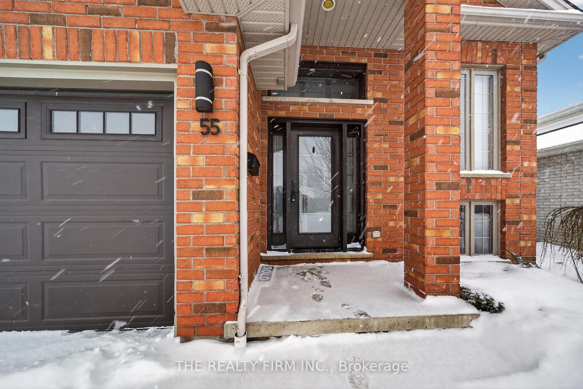 Photo 2 of 55 Queensway Drive, Strathroy-Caradoc, SE — HOMEH