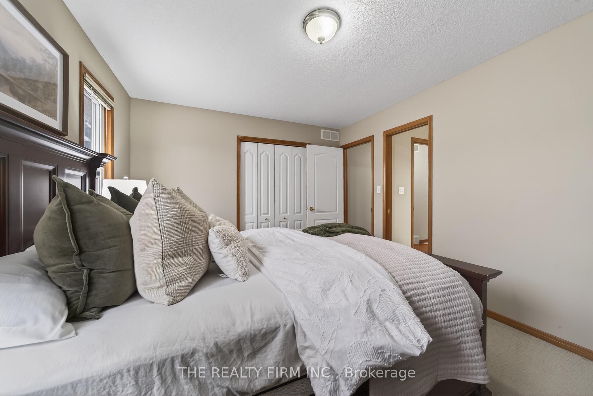Photo 11 of 55 Queensway Drive, Strathroy-Caradoc, SE — HOMEH