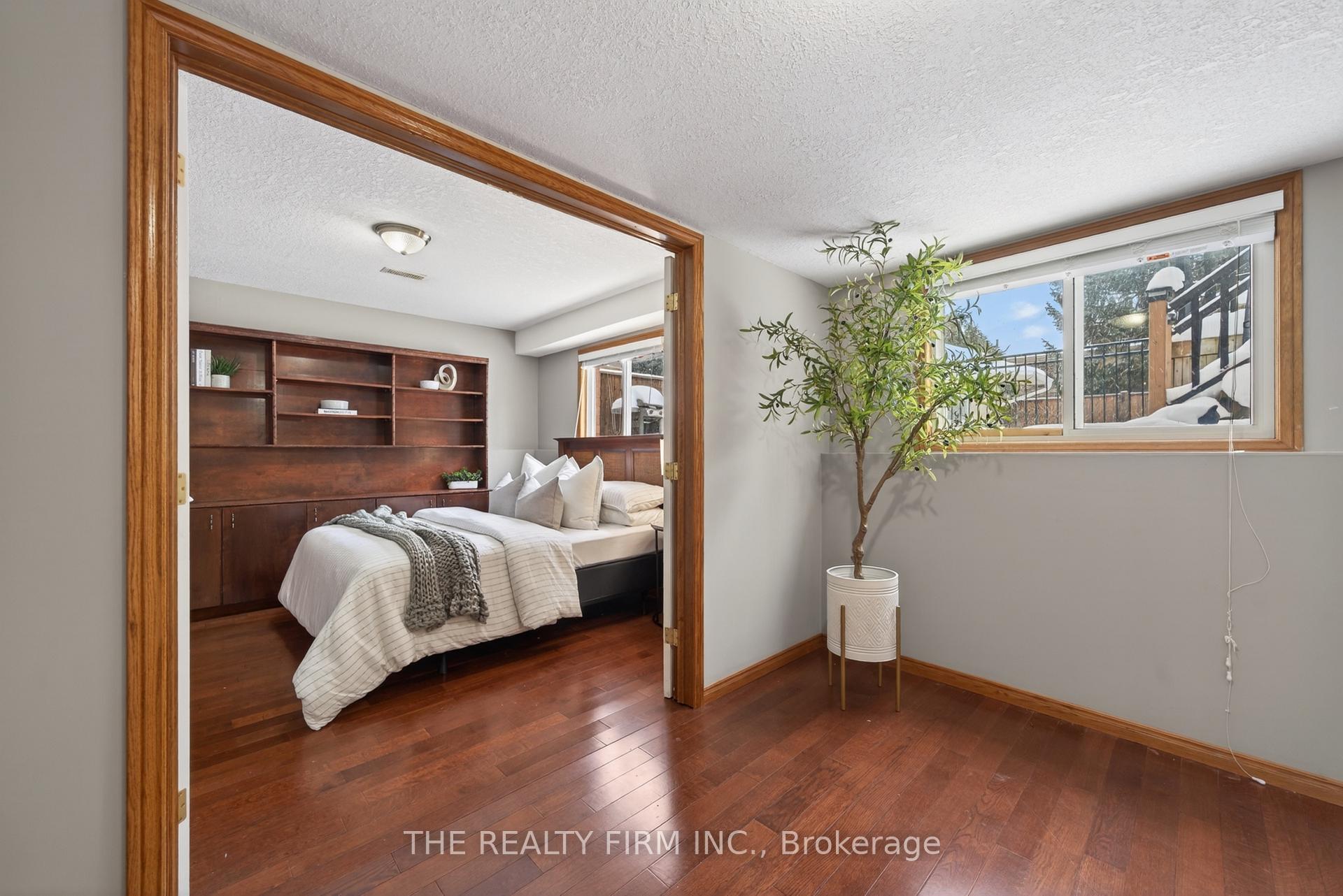 Photo 42 of 55 Queensway Drive, Strathroy-Caradoc, SE — HOMEH