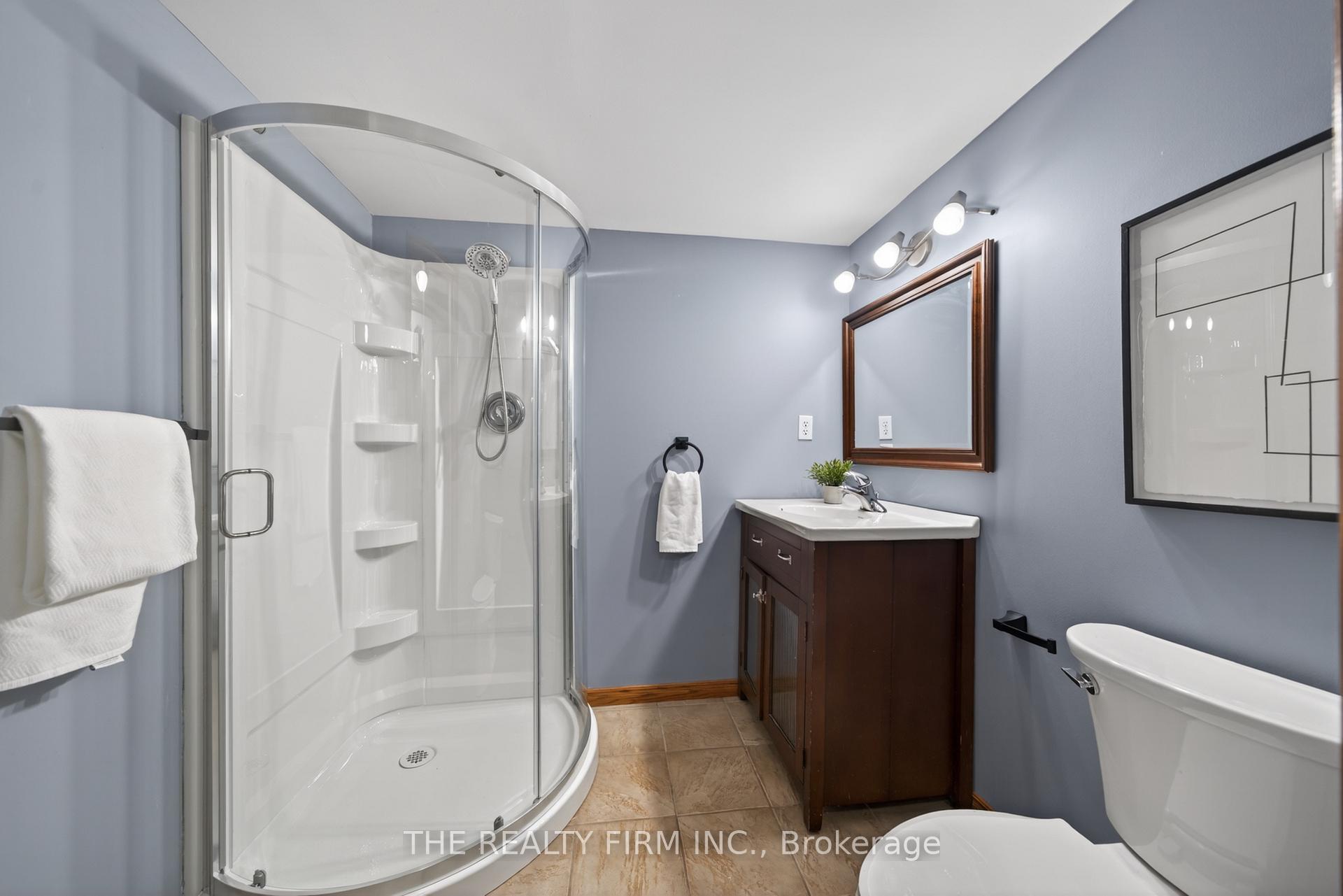 Photo 24 of 55 Queensway Drive, Strathroy-Caradoc, SE — HOMEH