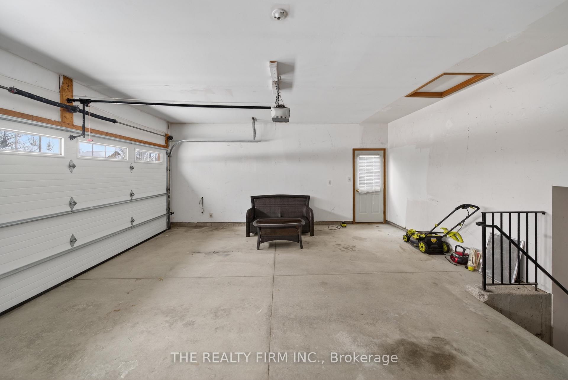Photo 17 of 55 Queensway Drive, Strathroy-Caradoc, SE — HOMEH