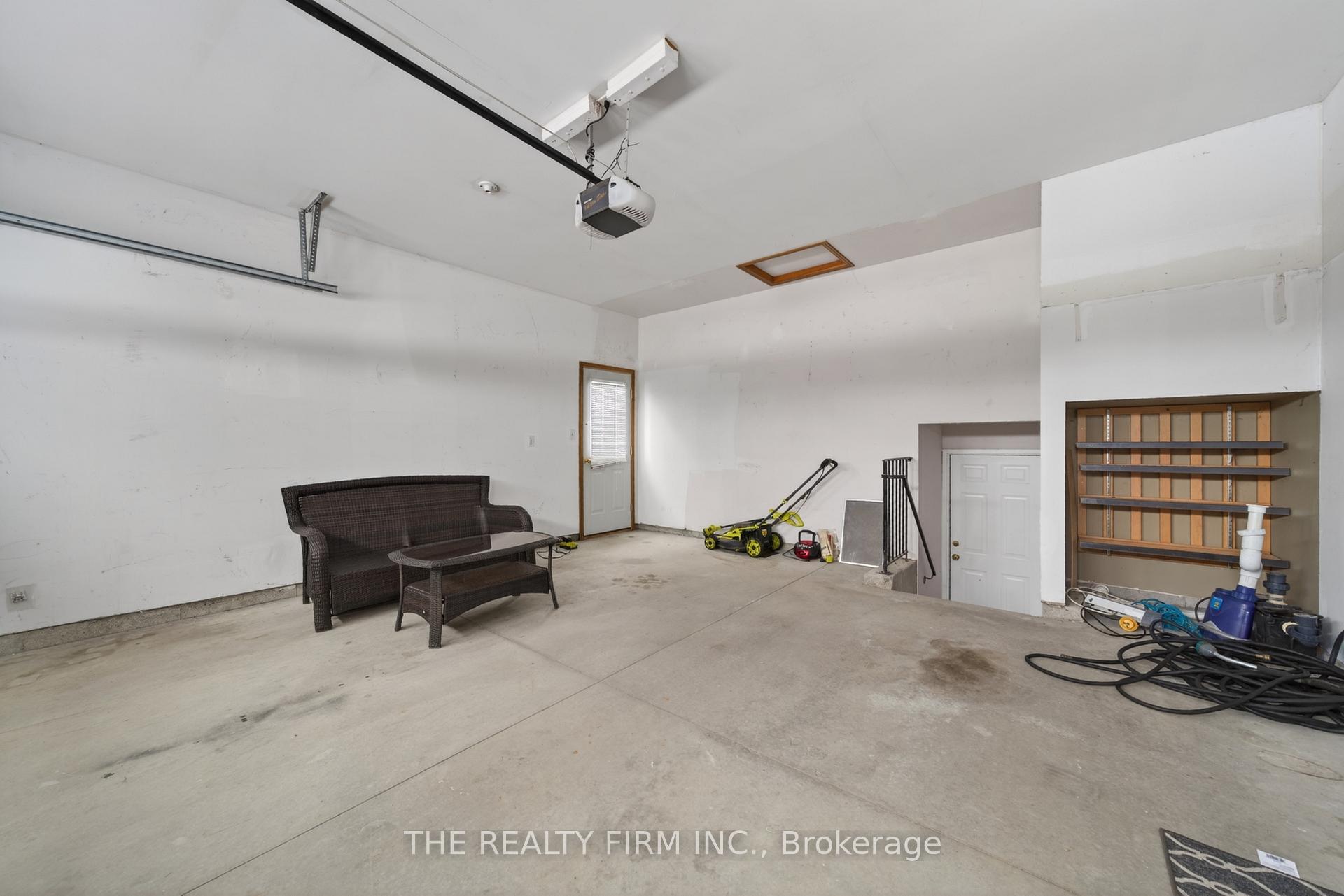 Photo 22 of 55 Queensway Drive, Strathroy-Caradoc, SE — HOMEH