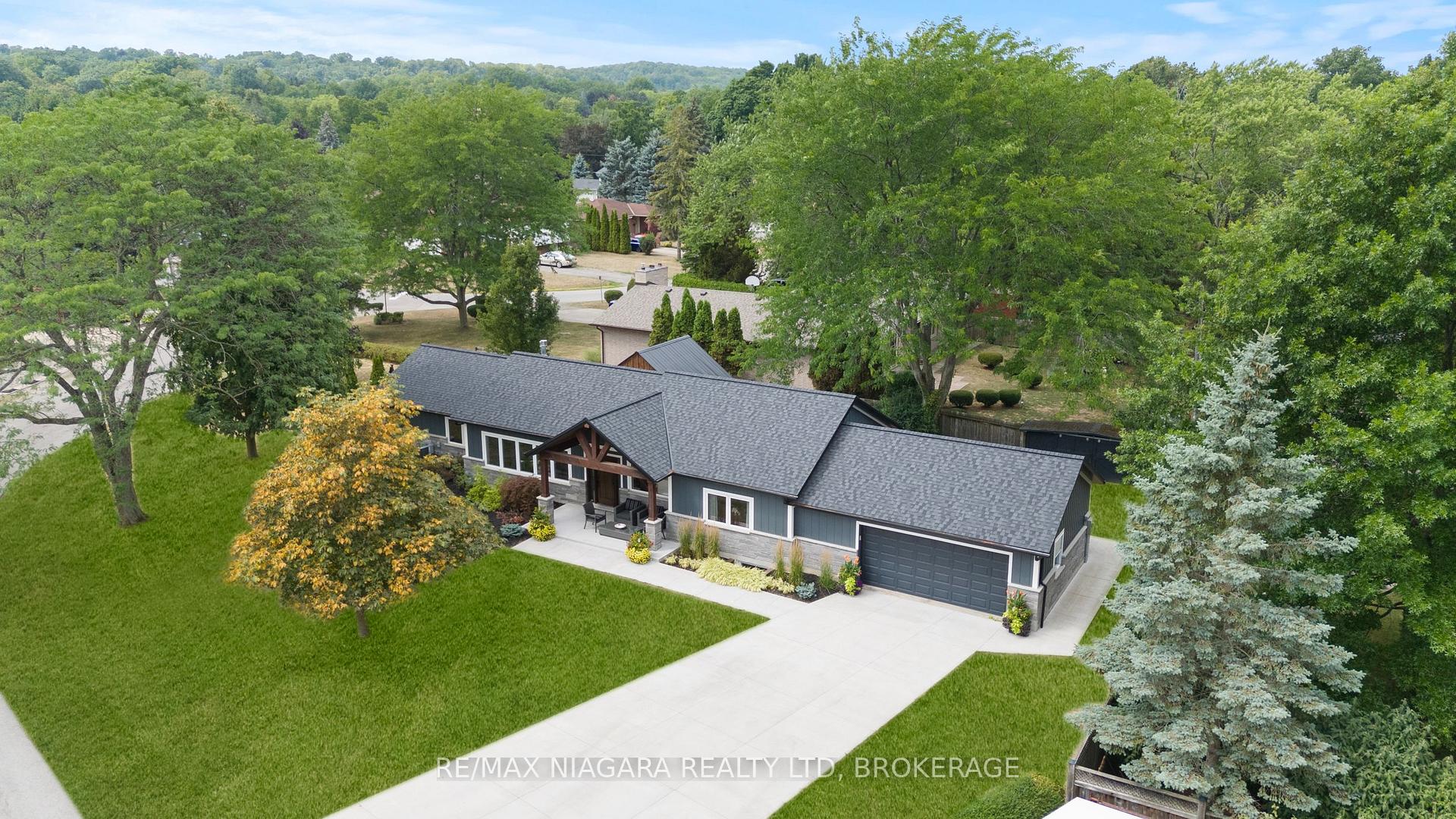 Photo 1 of 3886 Glenview Drive, Lincoln, Lincoln-Jordan/Vineland — HOMEH
