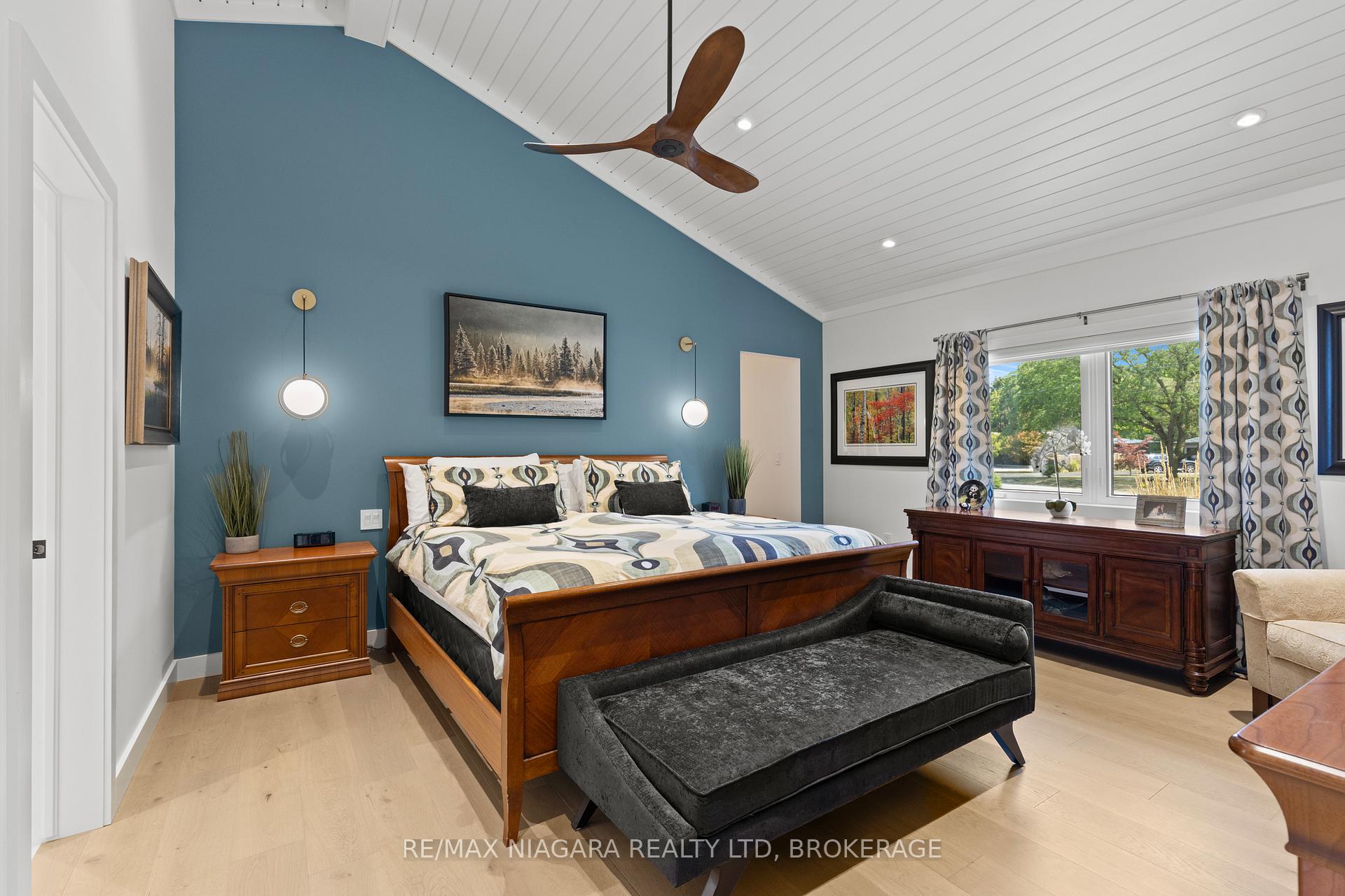 Photo 8 of 3886 Glenview Drive, Lincoln, Lincoln-Jordan/Vineland — HOMEH