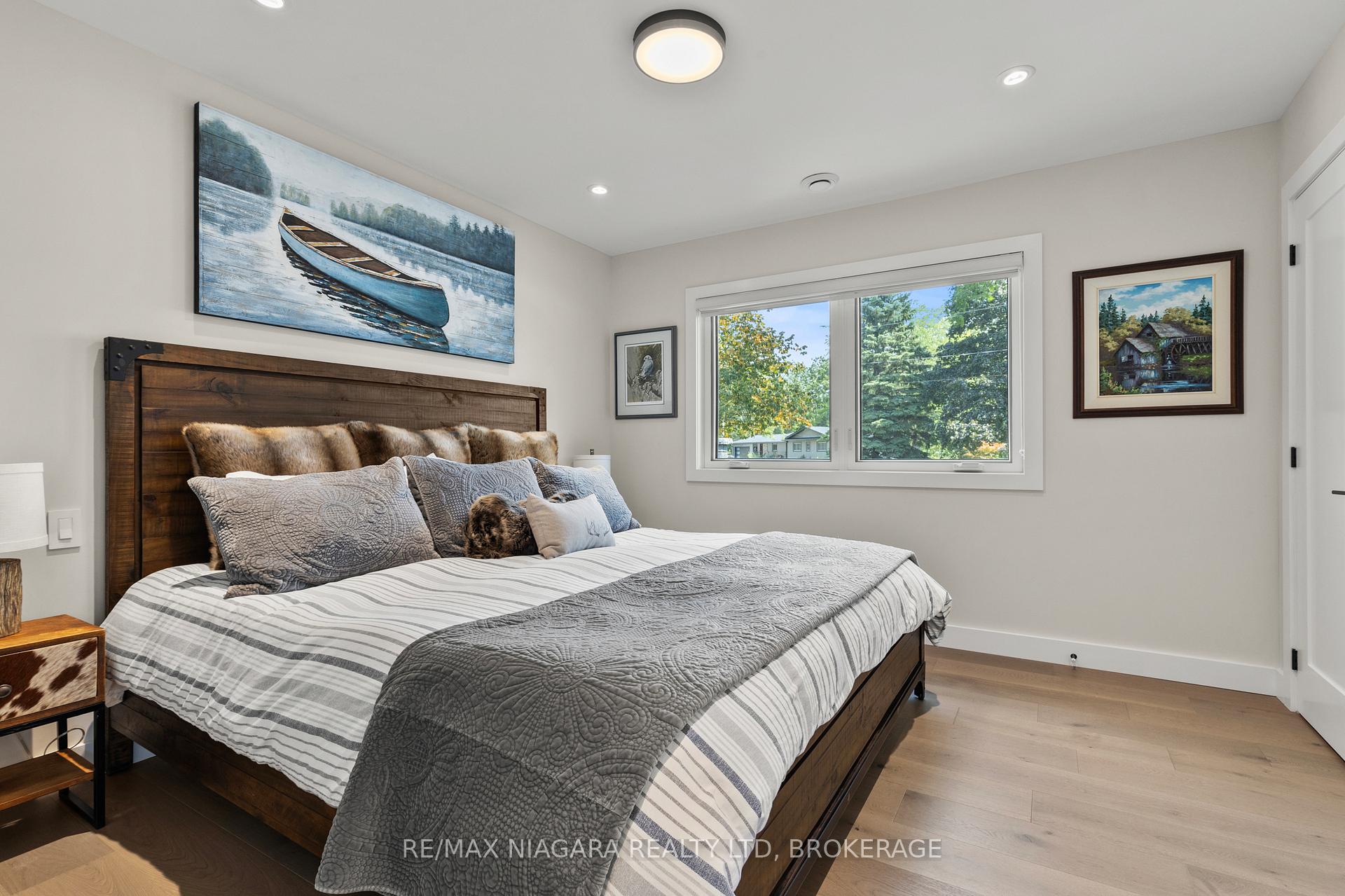 Photo 25 of 3886 Glenview Drive, Lincoln, Lincoln-Jordan/Vineland — HOMEH