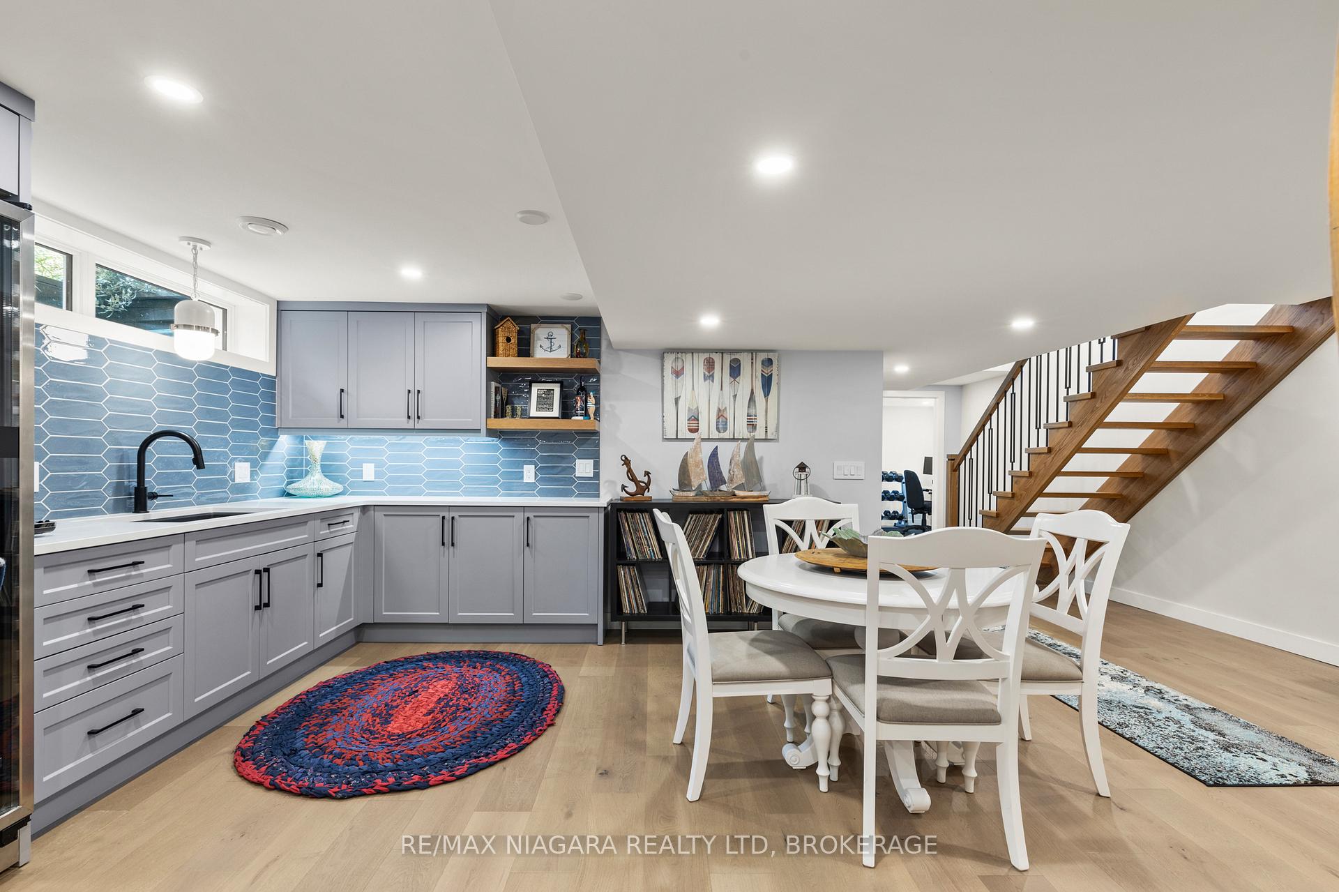 Photo 16 of 3886 Glenview Drive, Lincoln, Lincoln-Jordan/Vineland — HOMEH