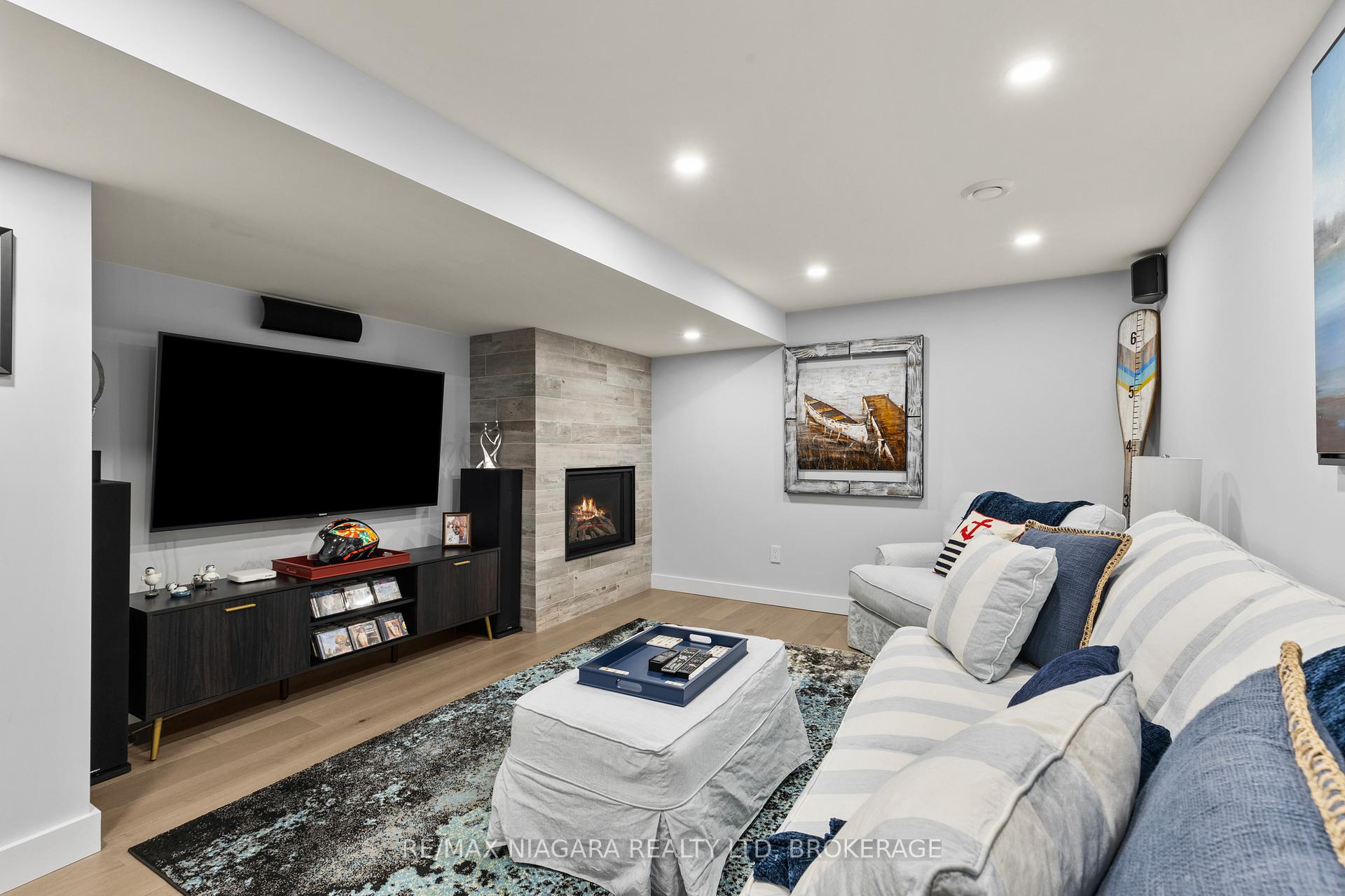 Photo 28 of 3886 Glenview Drive, Lincoln, Lincoln-Jordan/Vineland — HOMEH