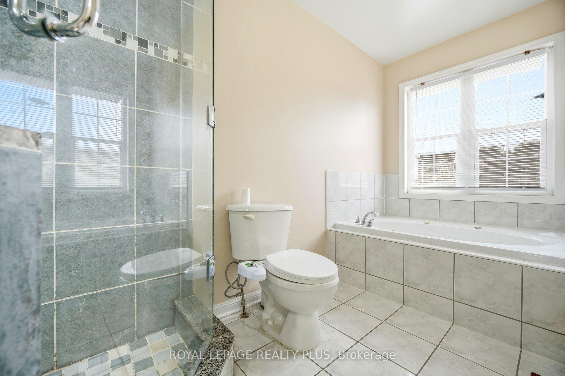 Photo 49 of 387 Brisdale Drive, Brampton, Fletcher's Meadow — HOMEH