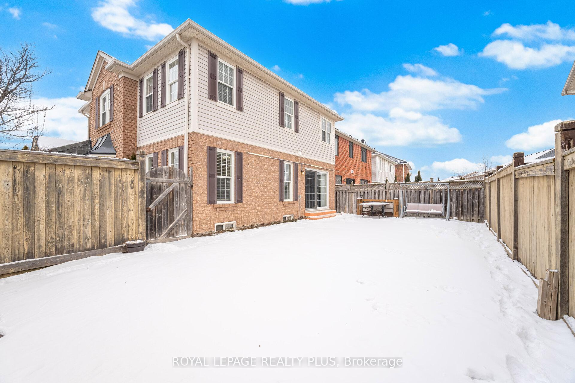 Photo 47 of 387 Brisdale Drive, Brampton, Fletcher's Meadow — HOMEH