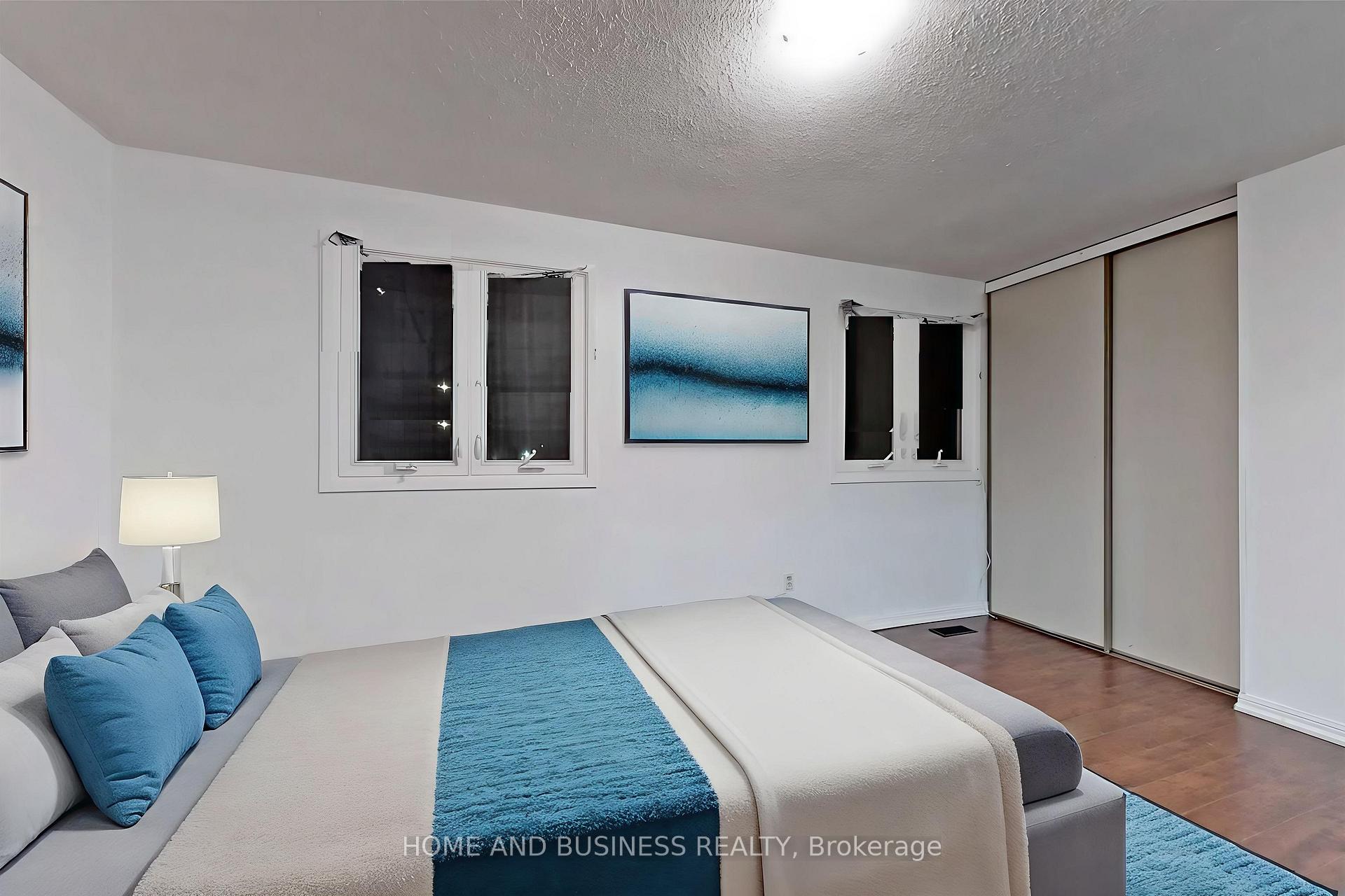 Photo 10 of Unit Upper, 31 Greenleaf Crescent, Brampton, Brampton West — HOMEH
