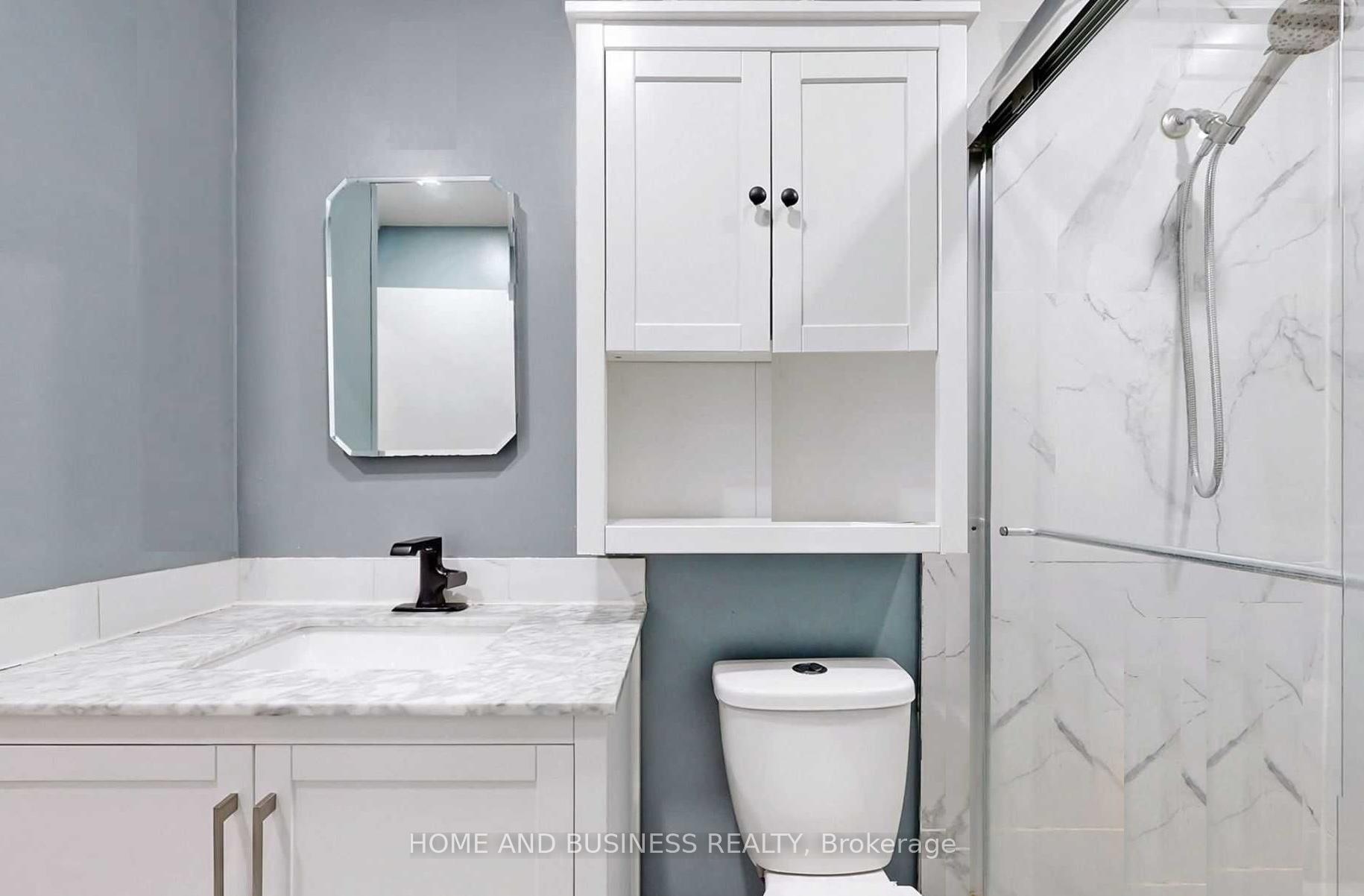 Photo 11 of Unit Upper, 31 Greenleaf Crescent, Brampton, Brampton West — HOMEH