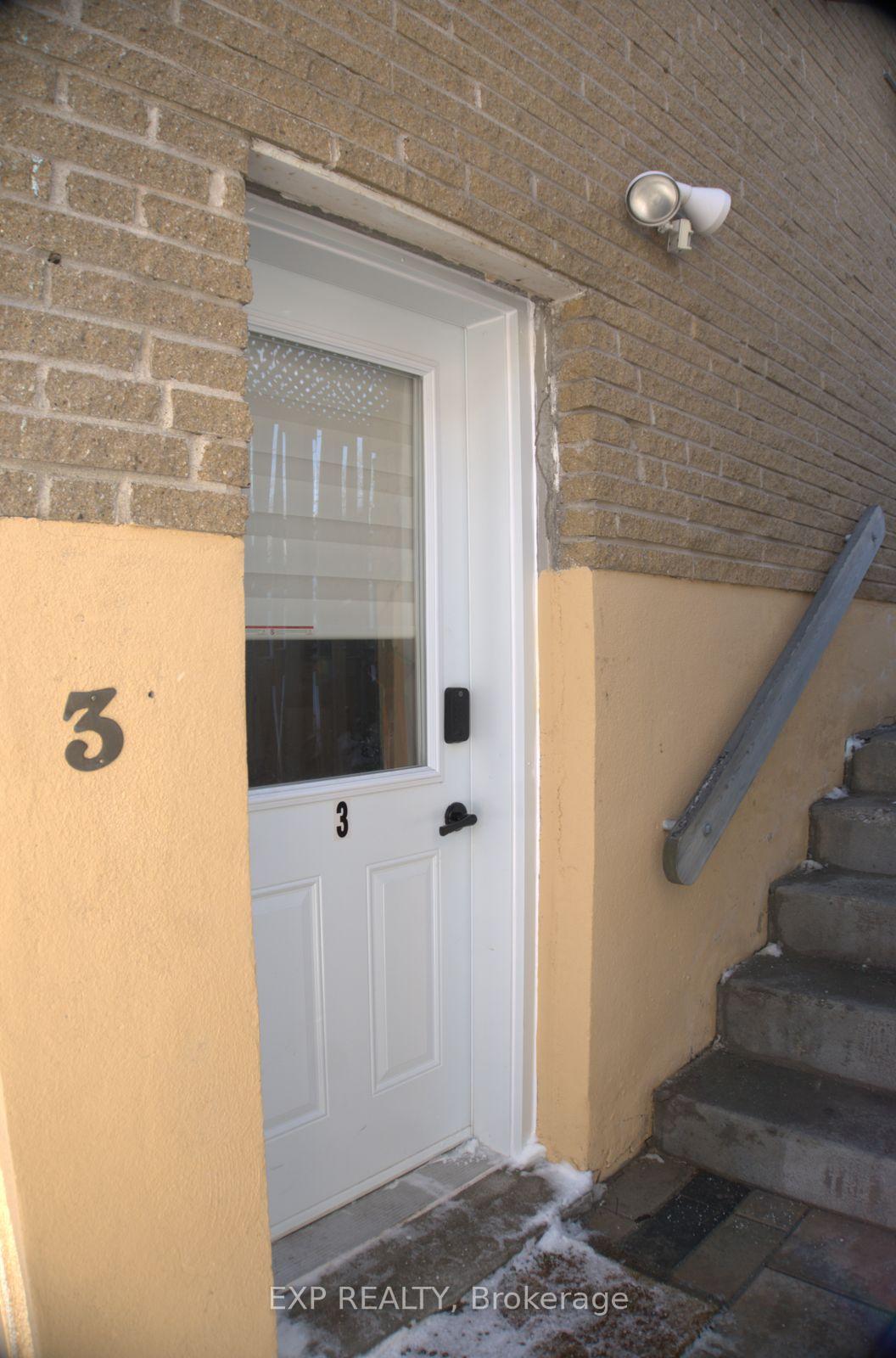 Photo 7 of 1515 Dufferin Street, Whitby, Port Whitby — HOMEH