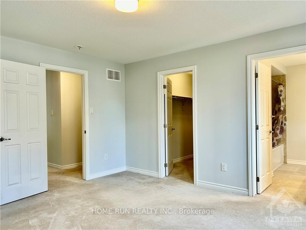 Photo 15 of 1031 Apolune Street, Ottawa, Barrhaven - Half Moon Bay — HOMEH