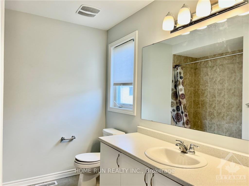 Photo 17 of 1031 Apolune Street, Ottawa, Barrhaven - Half Moon Bay — HOMEH
