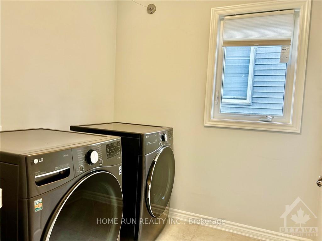 Photo 22 of 1031 Apolune Street, Ottawa, Barrhaven - Half Moon Bay — HOMEH