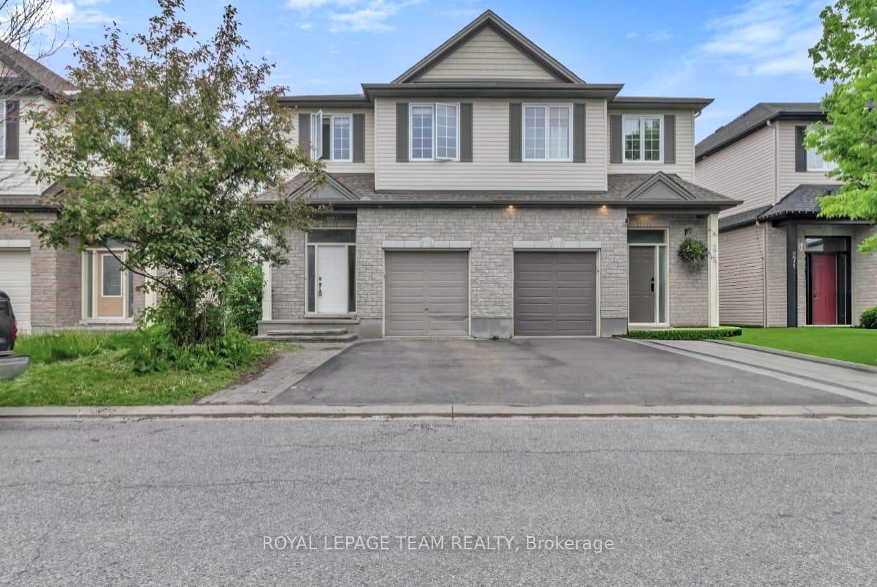 Front of 275 Broxburn Crescent