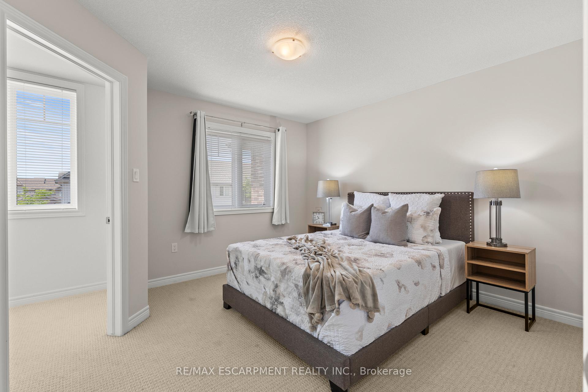 Photo 11 of Unit 44, 8 Lakelawn Road, Grimsby, Grimsby Beach — HOMEH