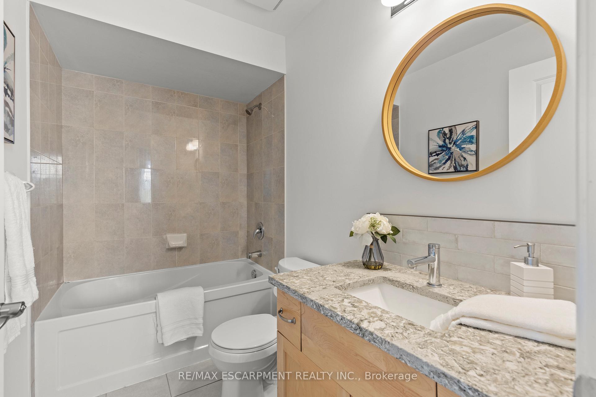 Photo 14 of Unit 44, 8 Lakelawn Road, Grimsby, Grimsby Beach — HOMEH
