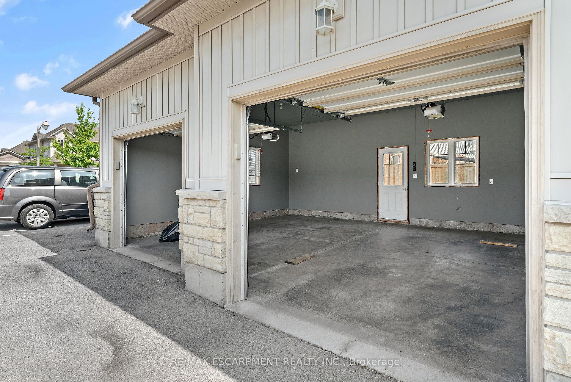 Photo 17 of Unit 44, 8 Lakelawn Road, Grimsby, Grimsby Beach — HOMEH