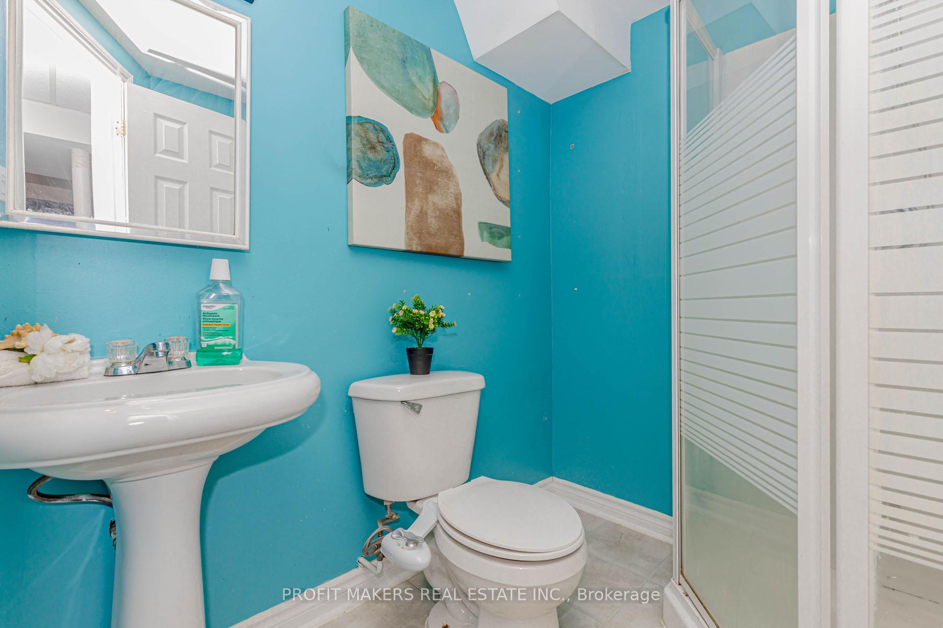 Photo 17 of 35 Letty Avenue, Brampton, Fletcher's West — HOMEH
