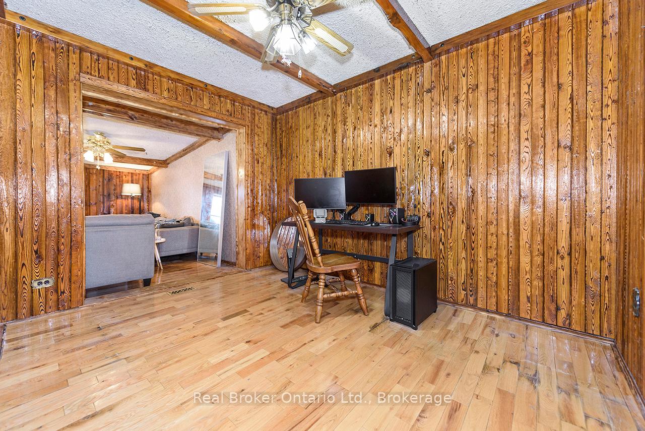 Photo 12 of 58 Eastvale Place, Hamilton, McQuesten — HOMEH