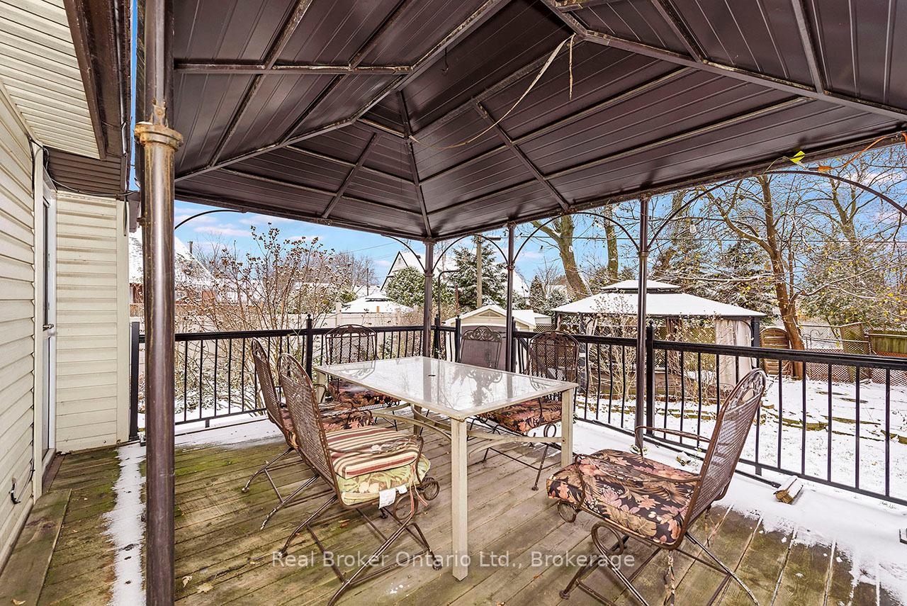 Photo 34 of 58 Eastvale Place, Hamilton, McQuesten — HOMEH