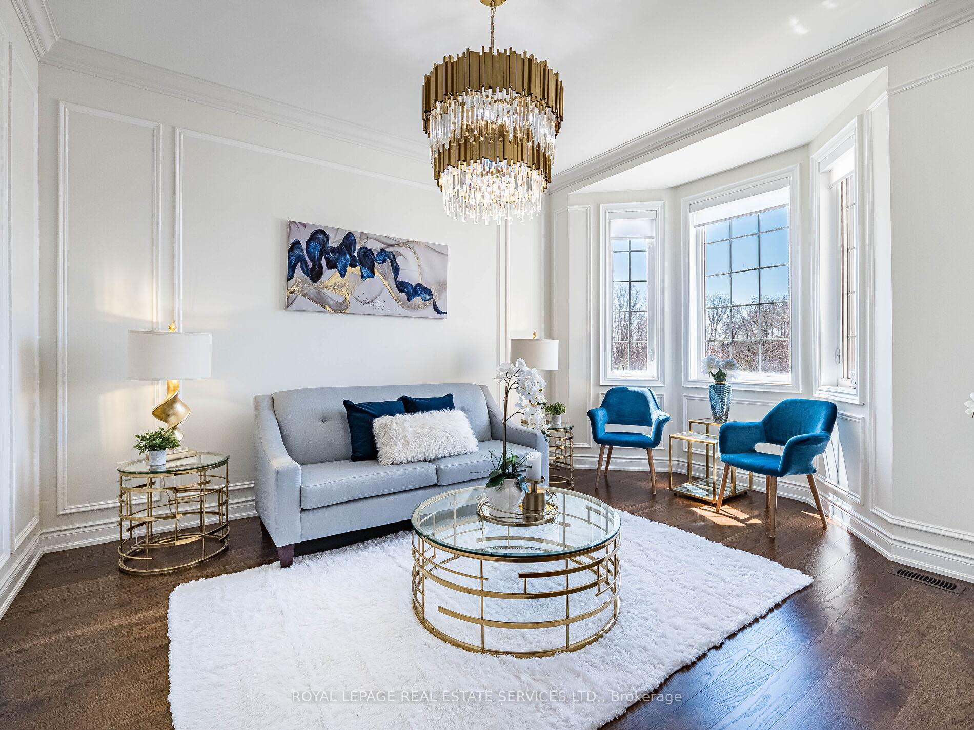Photo 9 of 23 Grace Lake Court, Vaughan, Kleinburg — HOMEH