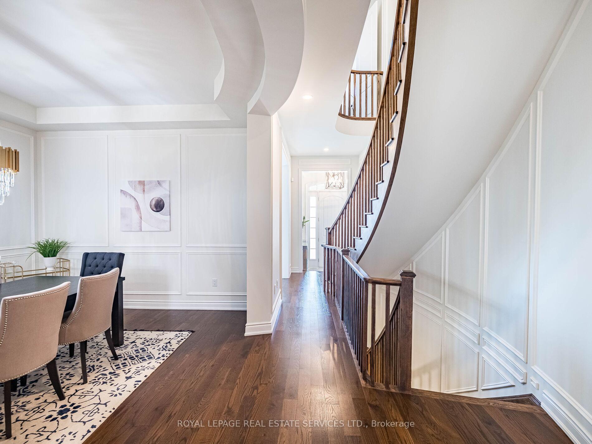 Photo 8 of 23 Grace Lake Court, Vaughan, Kleinburg — HOMEH