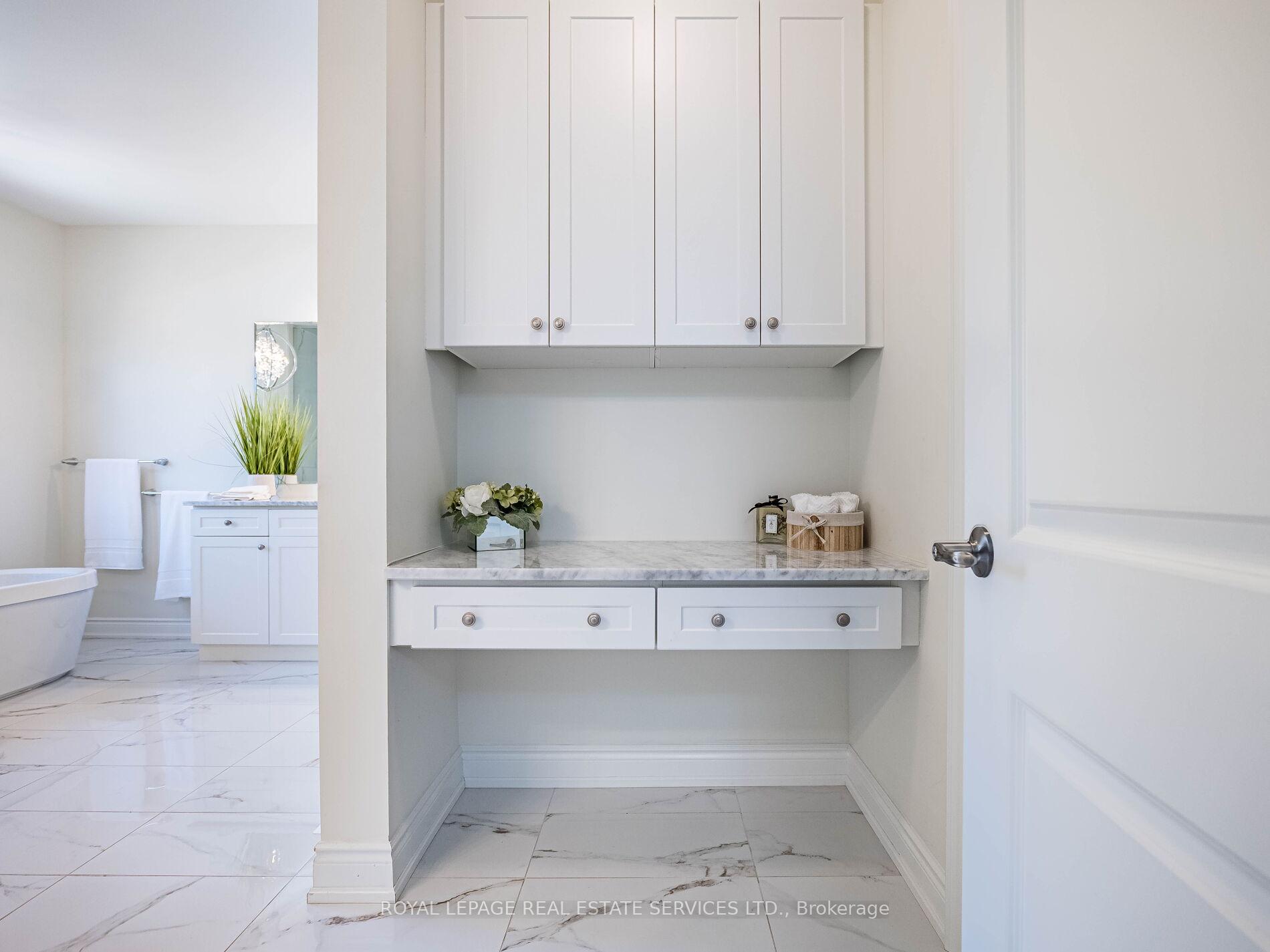 Photo 14 of 23 Grace Lake Court, Vaughan, Kleinburg — HOMEH