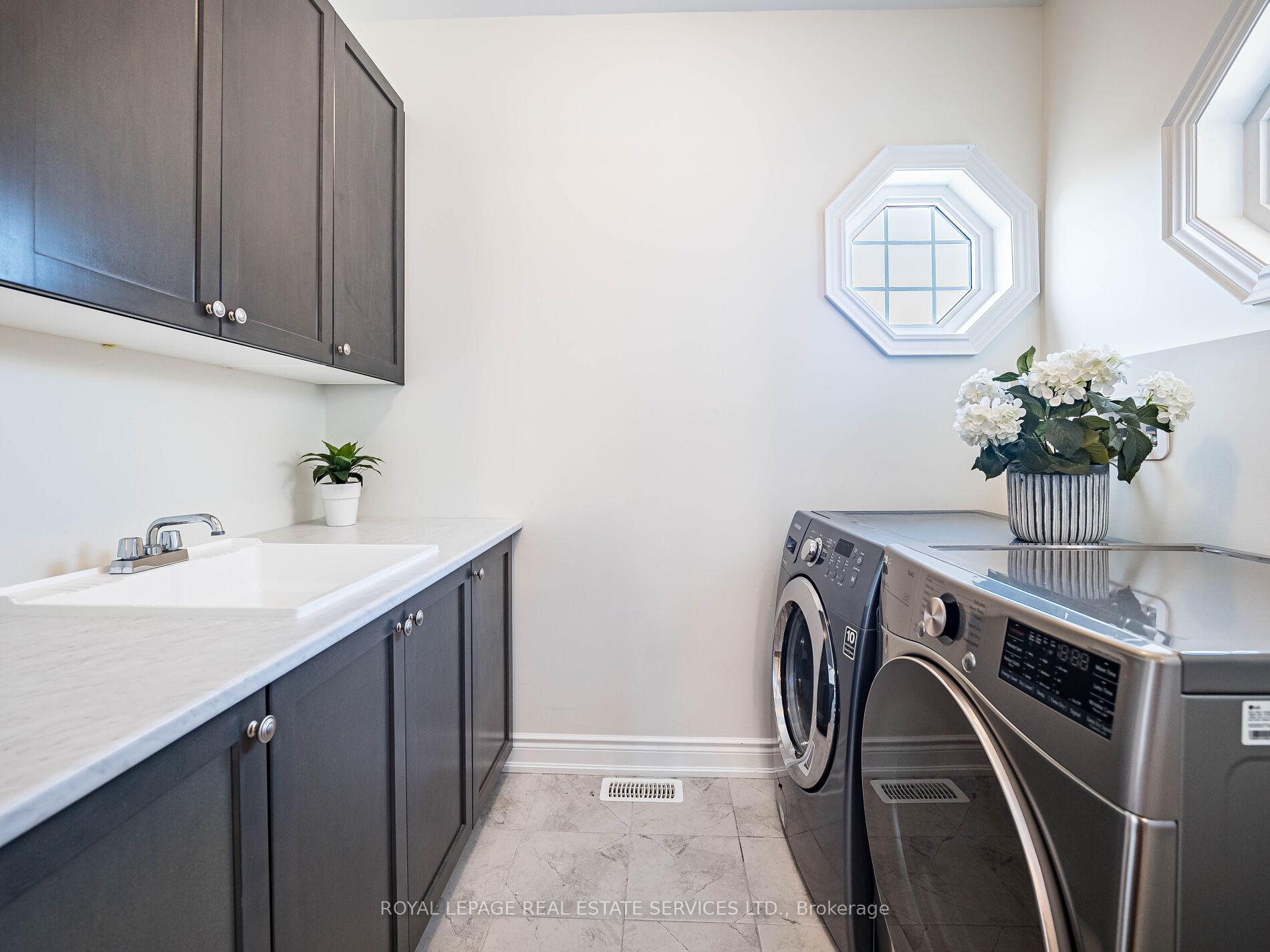 Photo 27 of 23 Grace Lake Court, Vaughan, Kleinburg — HOMEH