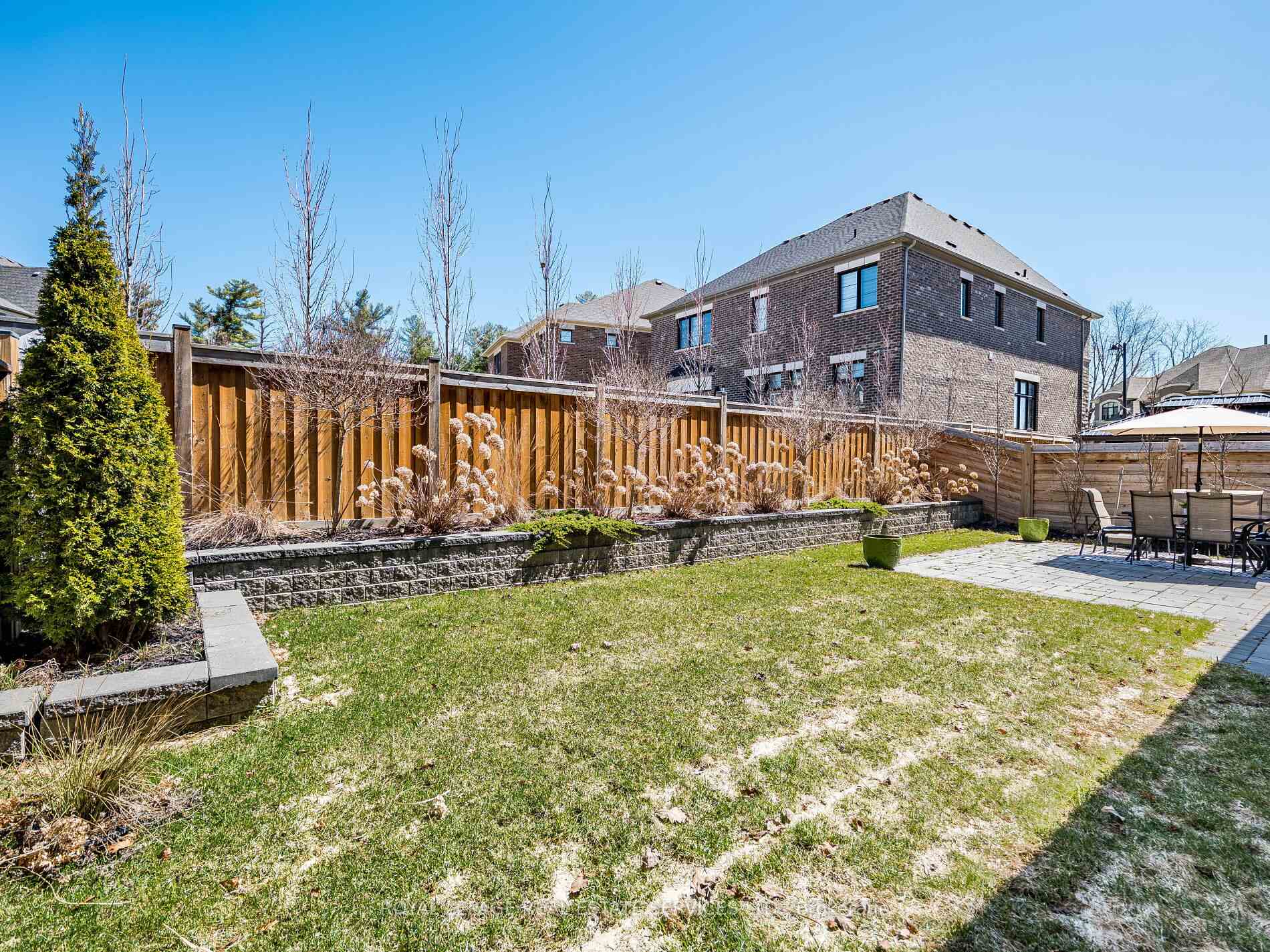 Photo 33 of 23 Grace Lake Court, Vaughan, Kleinburg — HOMEH