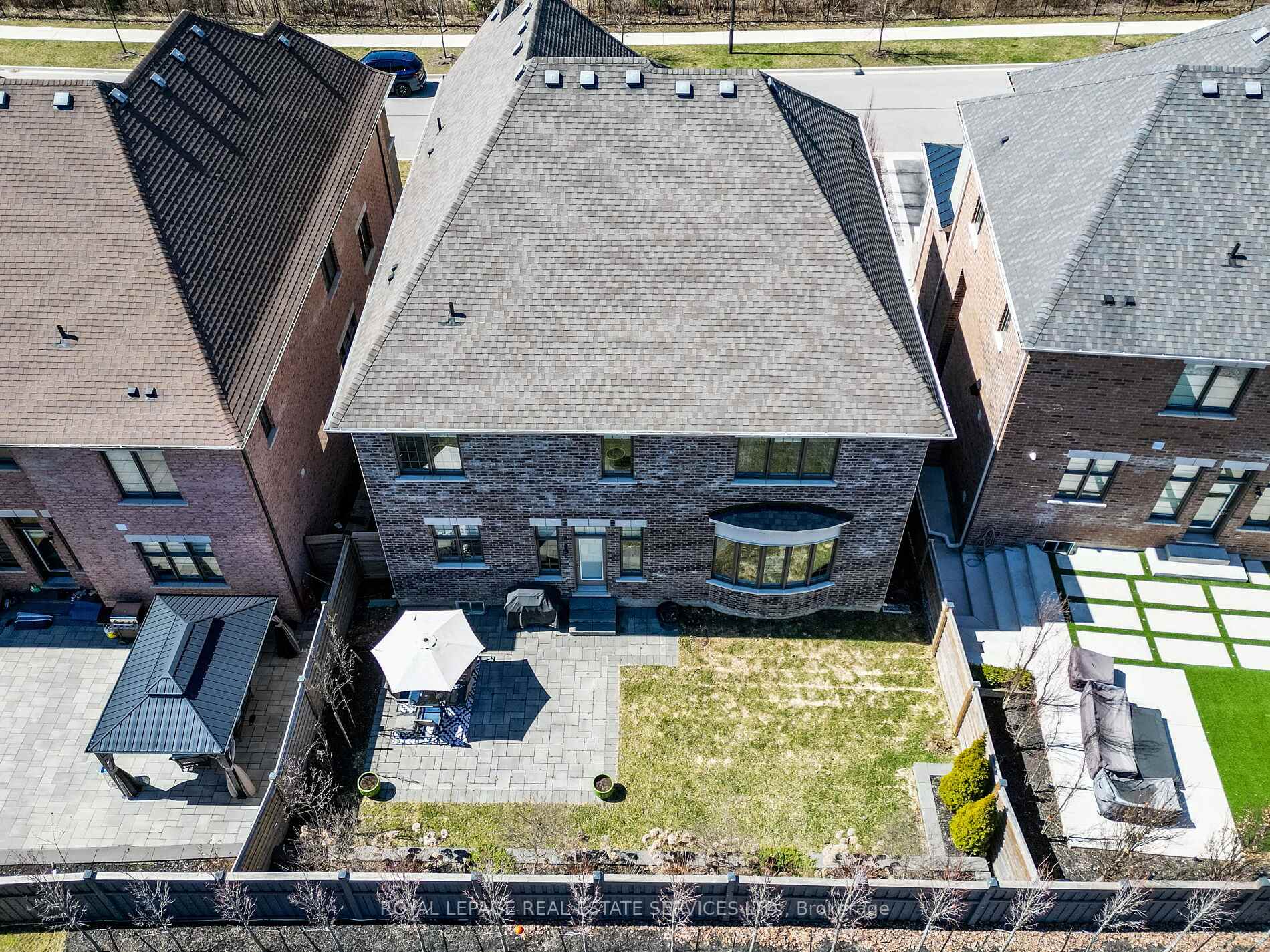 Photo 49 of 23 Grace Lake Court, Vaughan, Kleinburg — HOMEH