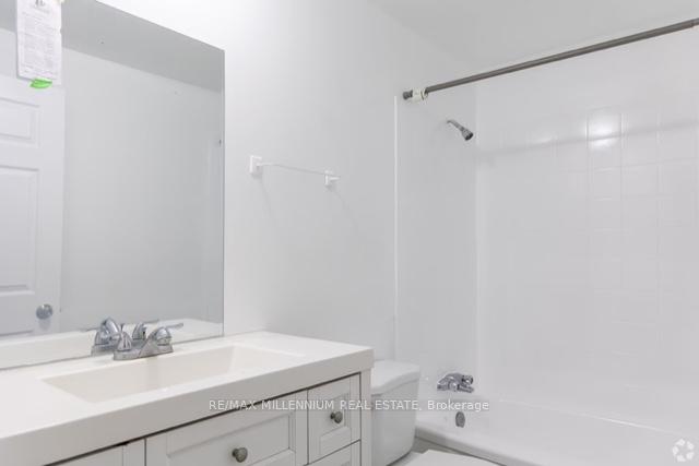 Photo 6 of Unit 29, 414 Stone Road, Guelph, Clairfields/Hanlon Business Park — HOMEH