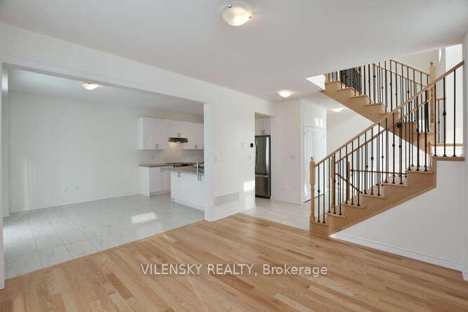 Photo 8 of 14 Tran Street, Wasaga Beach — HOMEH