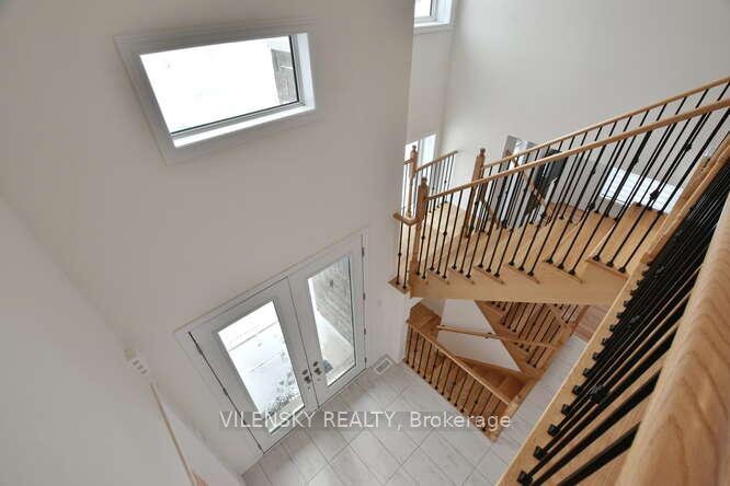 Photo 9 of 14 Tran Street, Wasaga Beach — HOMEH