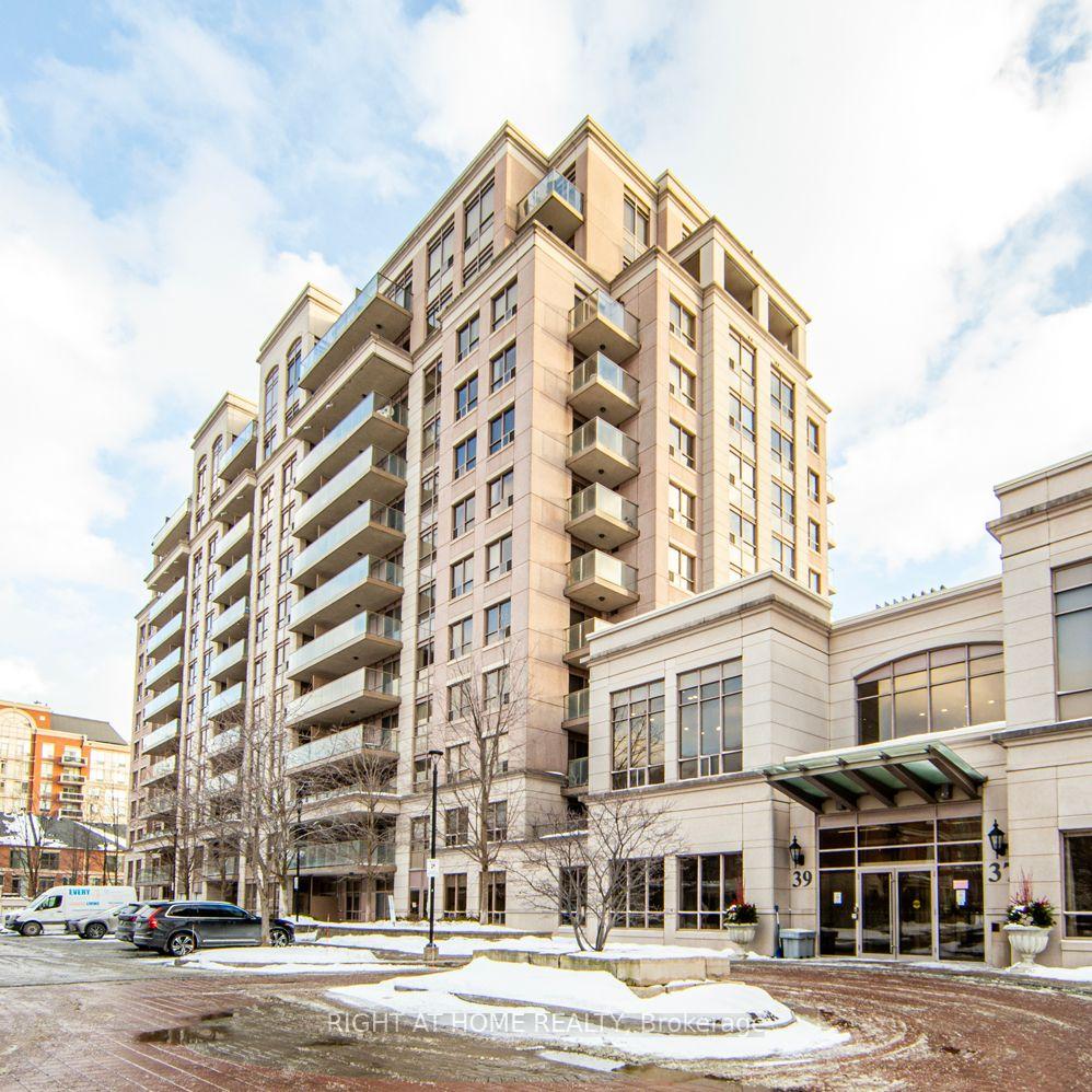 Front of Unit UPH2, 37 Galleria Parkway