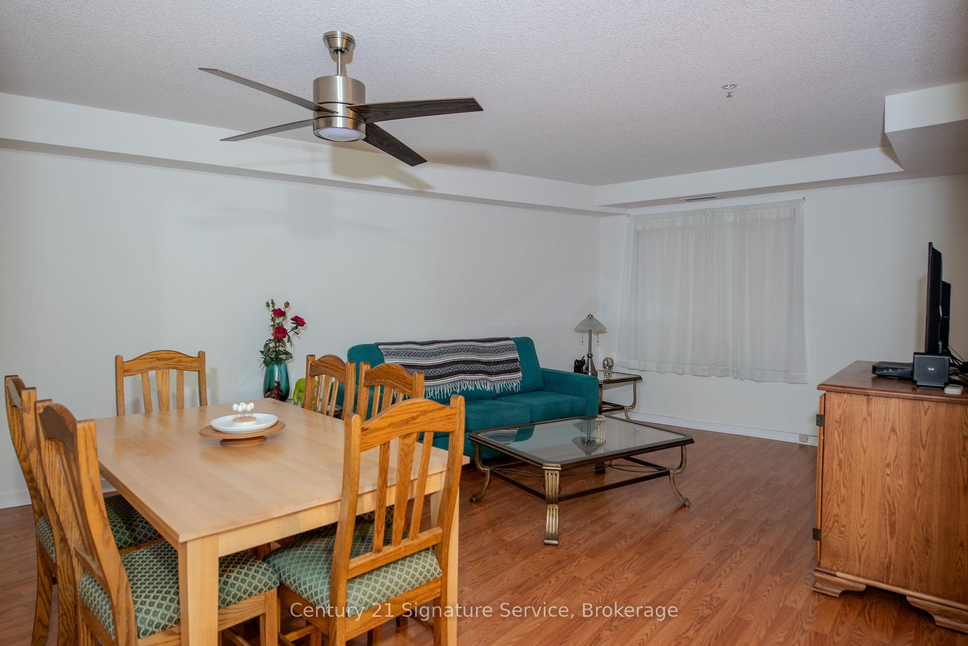 Photo 4 of Unit 1109, 8 Dayspring Circle, Brampton, Goreway Drive Corridor — HOMEH