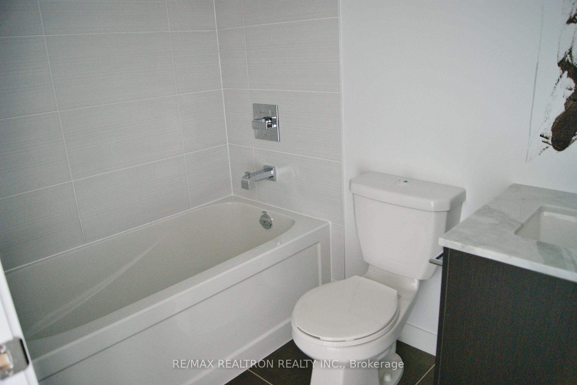 Photo 8 of Unit 410, 2055 Danforth Avenue, Toronto, Woodbine Corridor — HOMEH