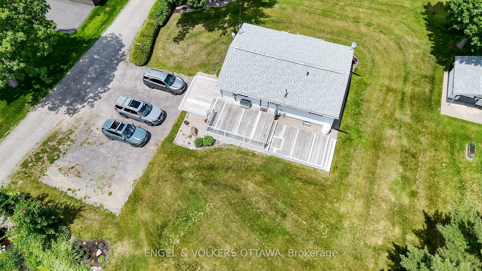 Photo 3 of 3250E River Road, Ottawa, Osgoode — HOMEH