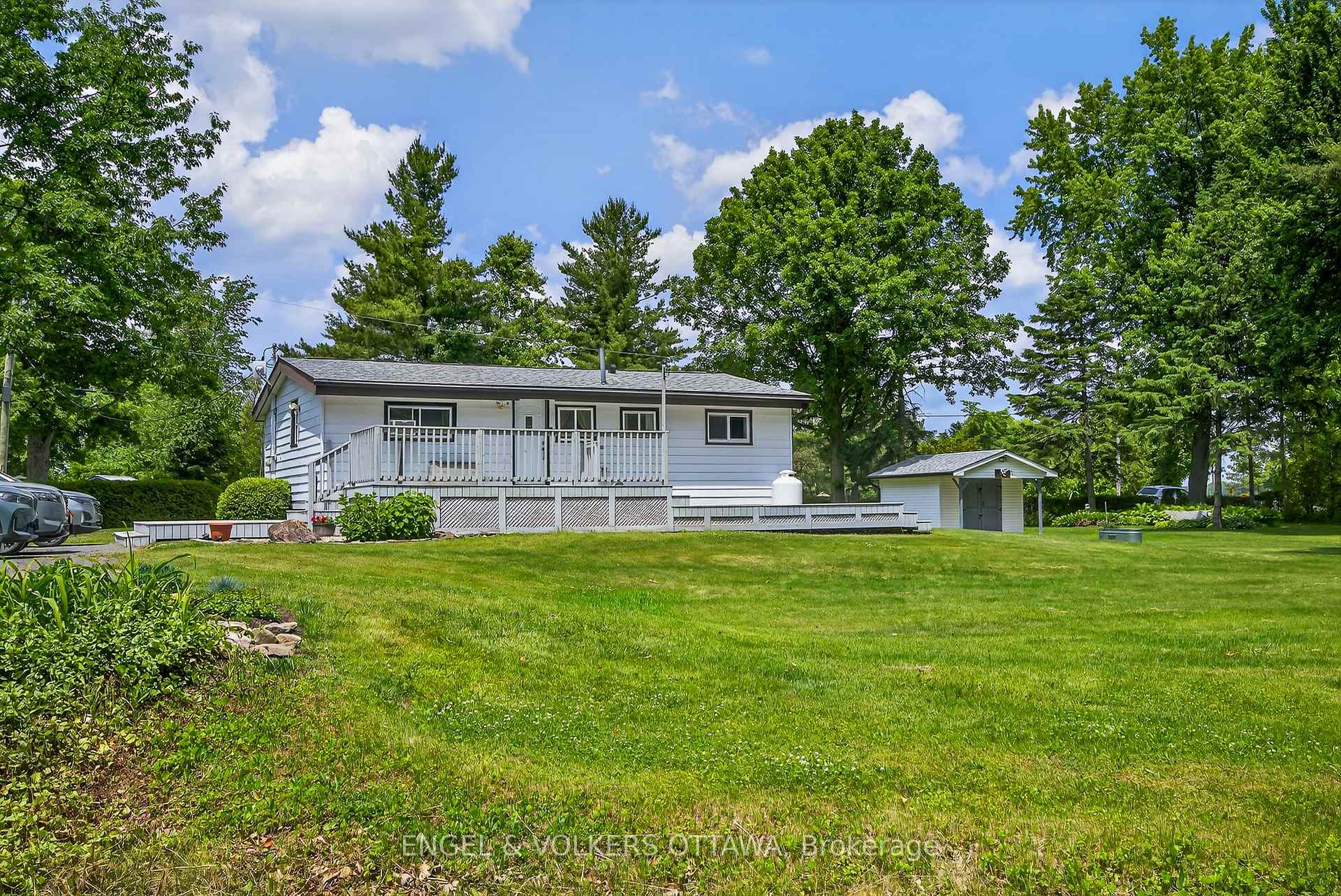 Photo 11 of 3250E River Road, Ottawa, Osgoode — HOMEH