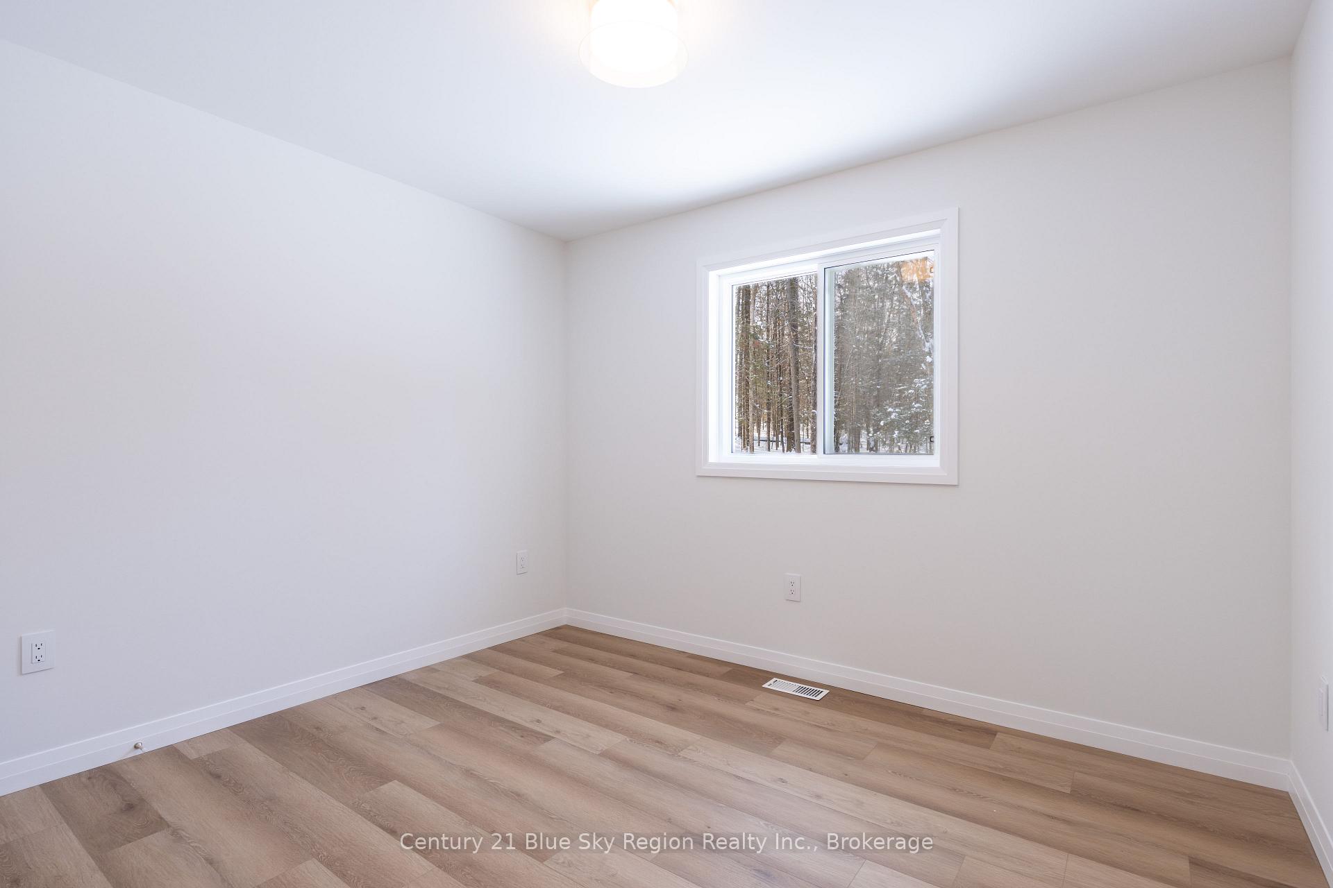 Photo 3 of 113 Riverside Drive, Bonfield — HOMEH