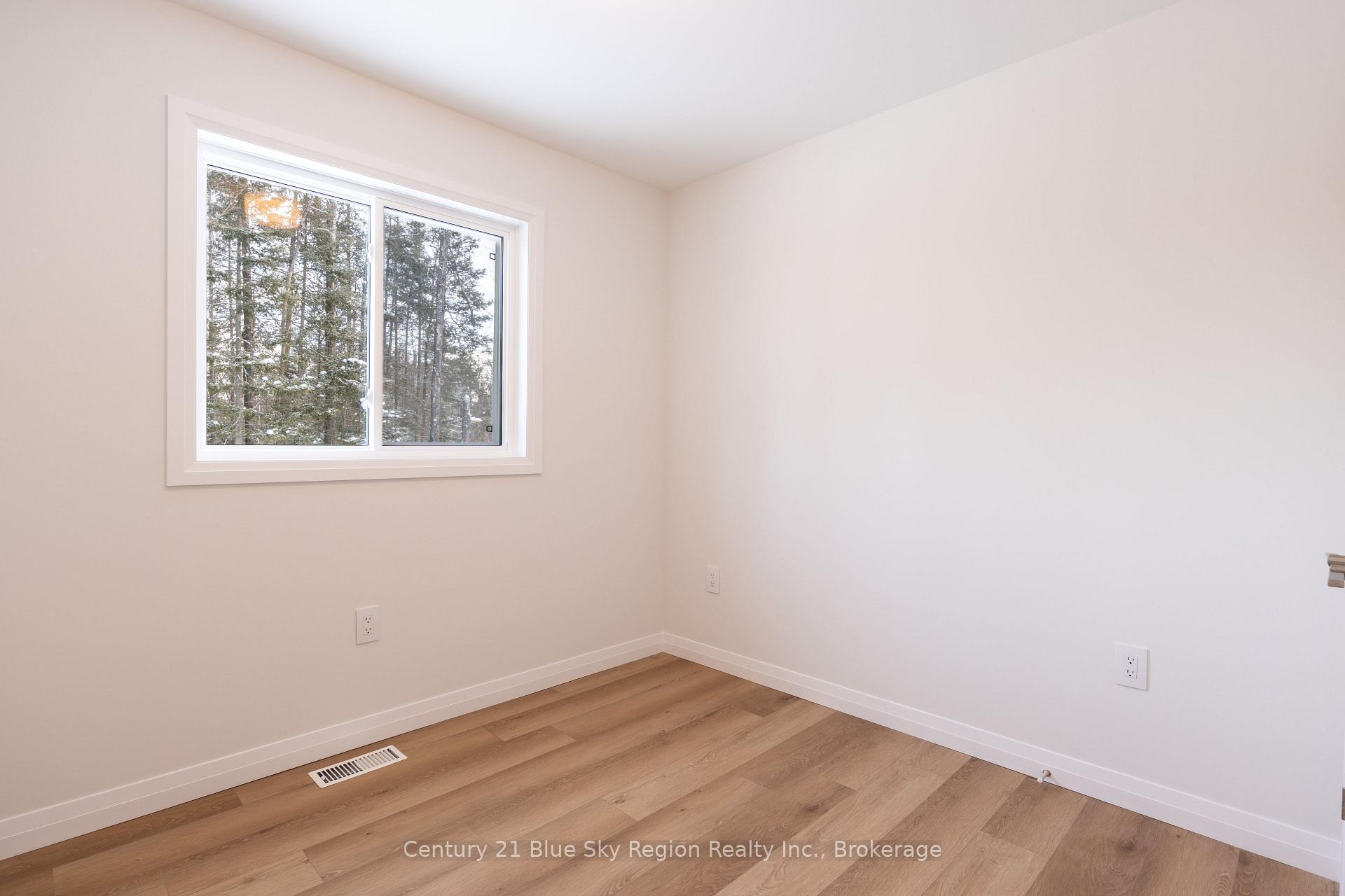 Photo 4 of 113 Riverside Drive, Bonfield — HOMEH