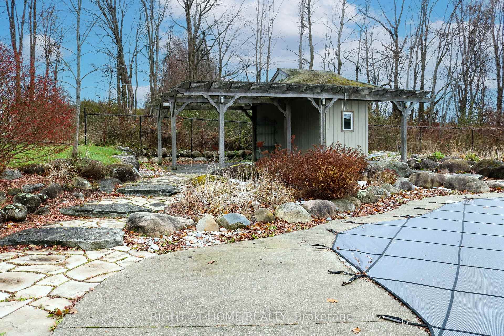Photo 8 of 196 Summit View Court, Blue Mountains — HOMEH