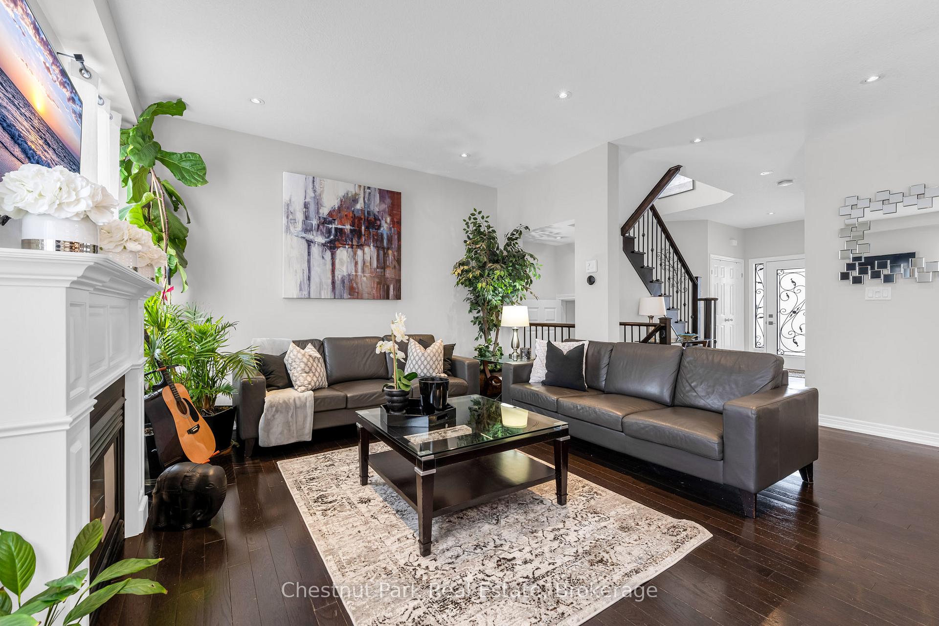 Photo 31 of 34 Medici Lane, Hamilton, Carpenter — HOMEH
