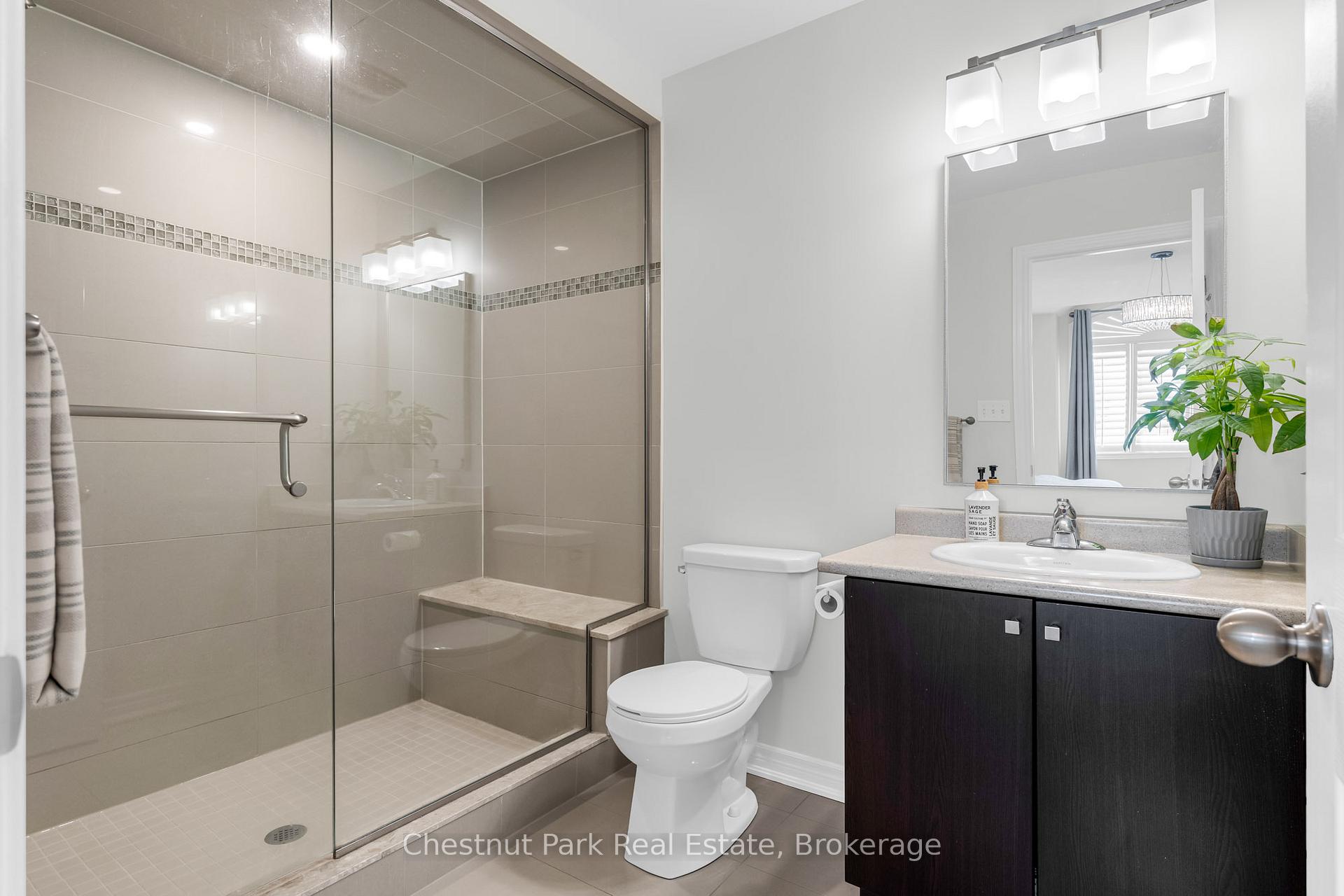 Photo 12 of 34 Medici Lane, Hamilton, Carpenter — HOMEH