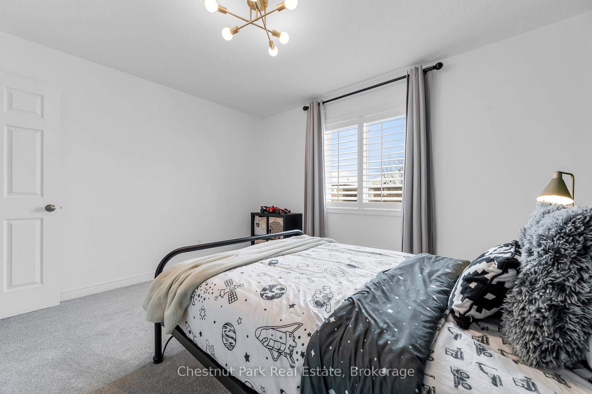 Photo 28 of 34 Medici Lane, Hamilton, Carpenter — HOMEH