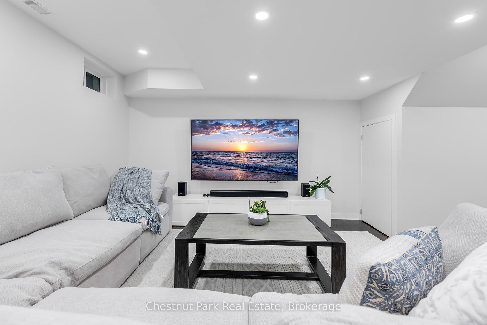 Photo 10 of 34 Medici Lane, Hamilton, Carpenter — HOMEH